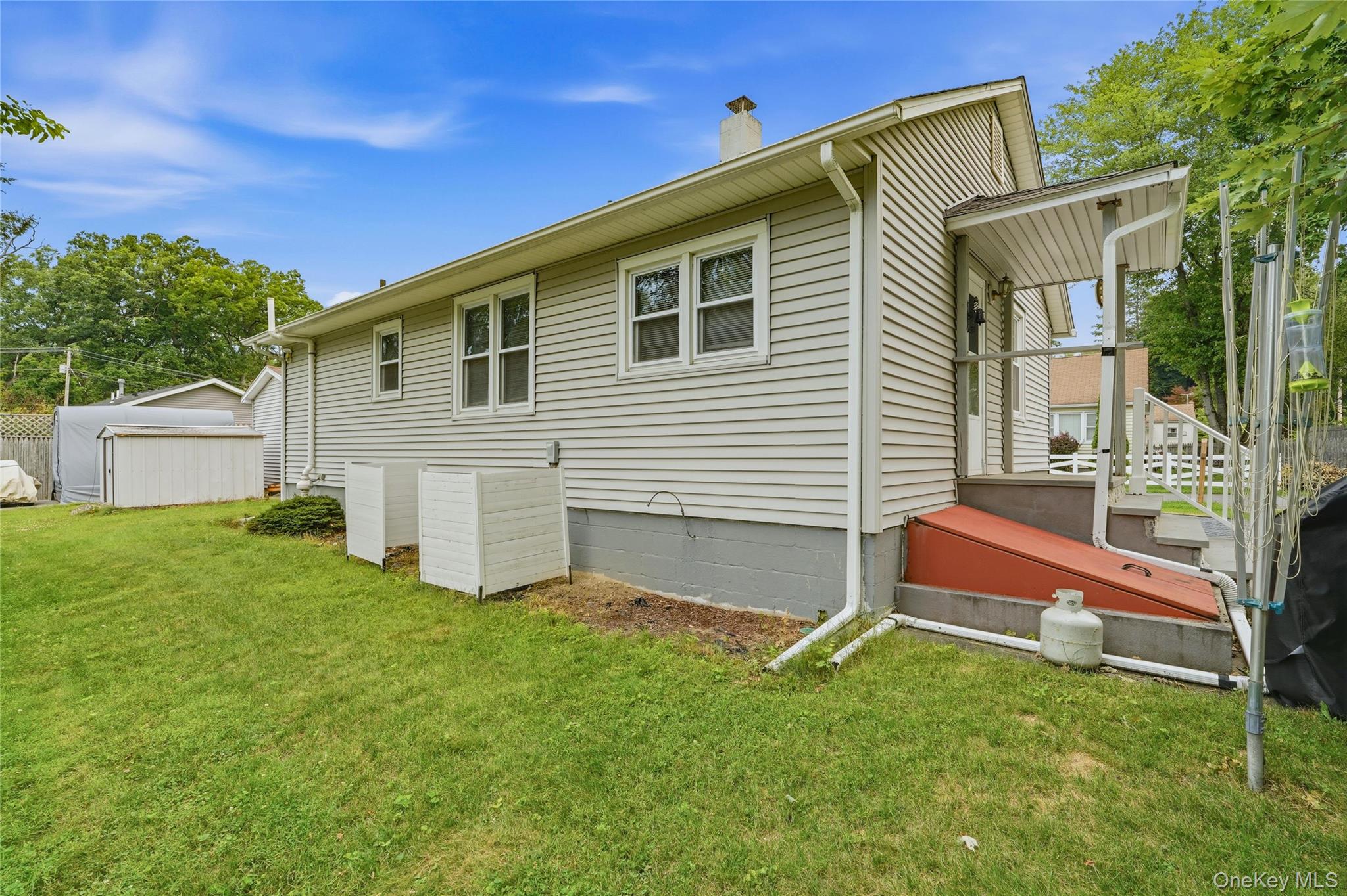2 Hennessey Place