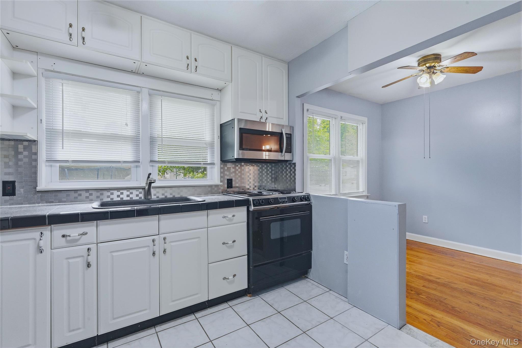 2 Hennessey Place