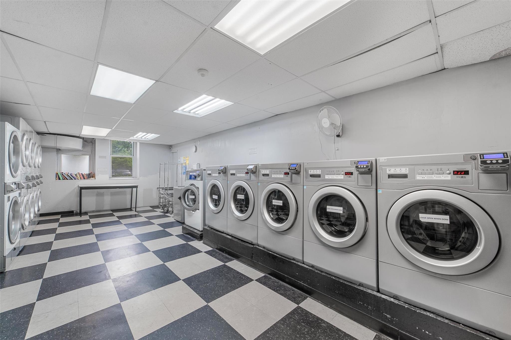 472 Gramatan Avenue Unit: DD3