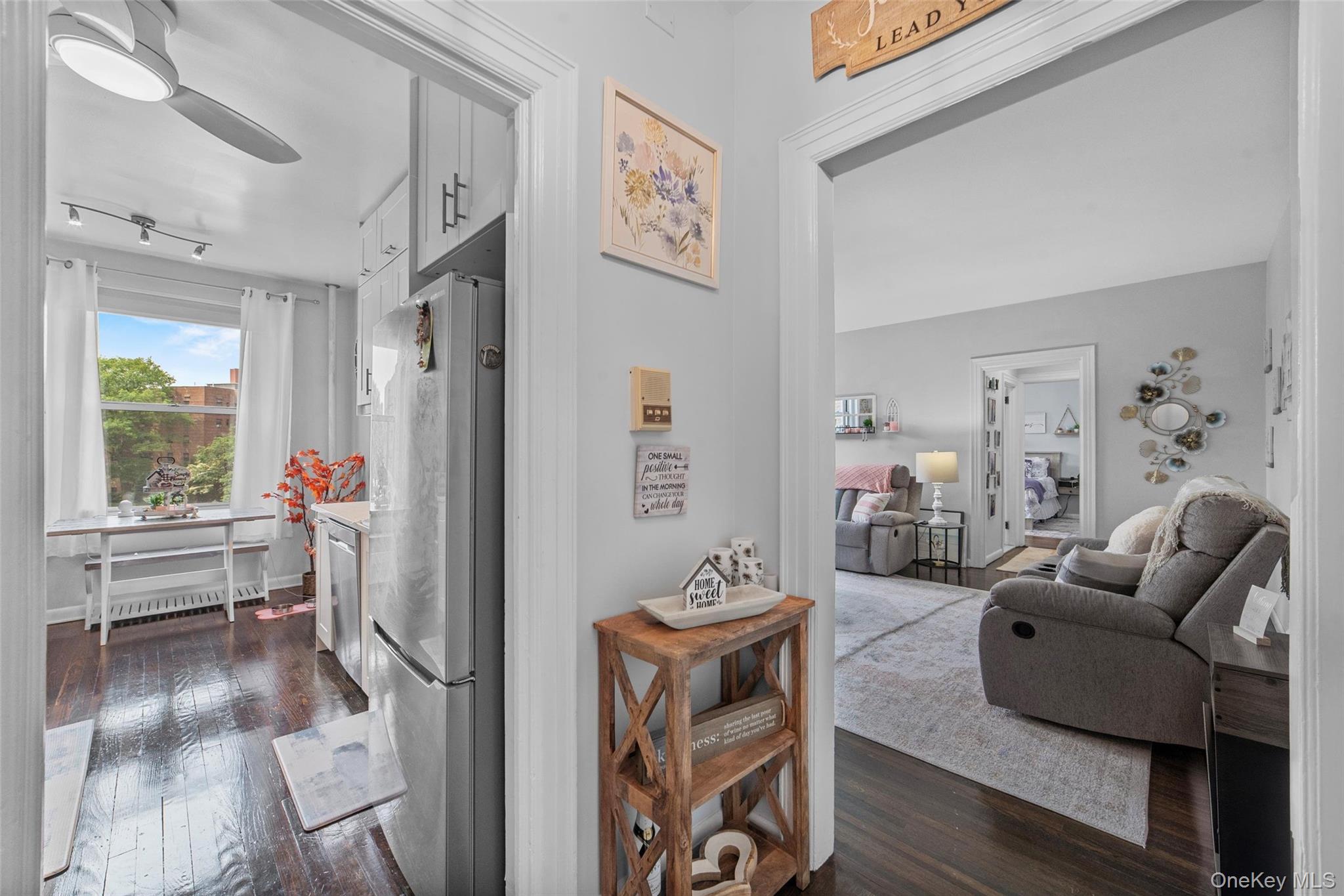 472 Gramatan Avenue Unit: DD3