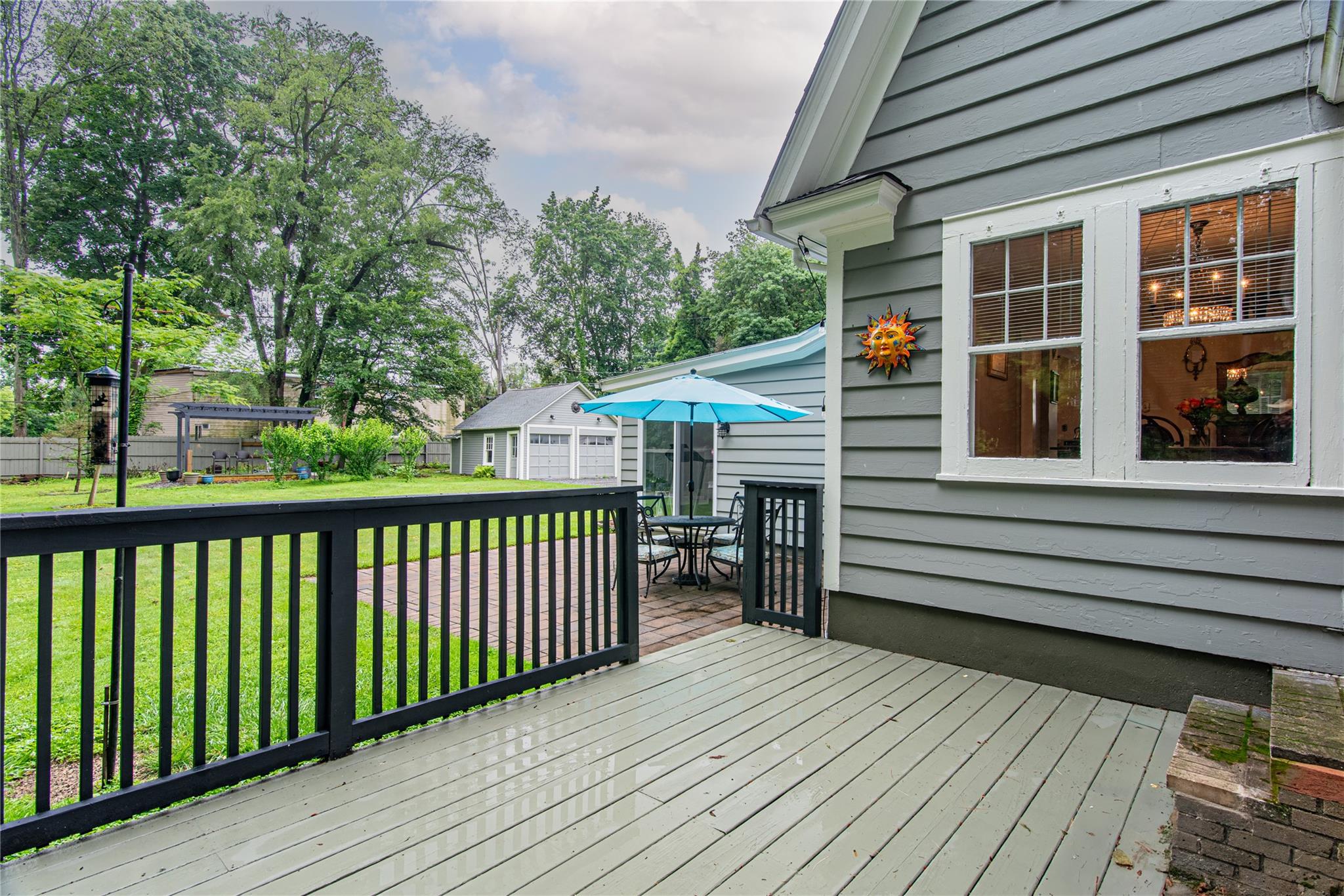 16 Beechwood Park