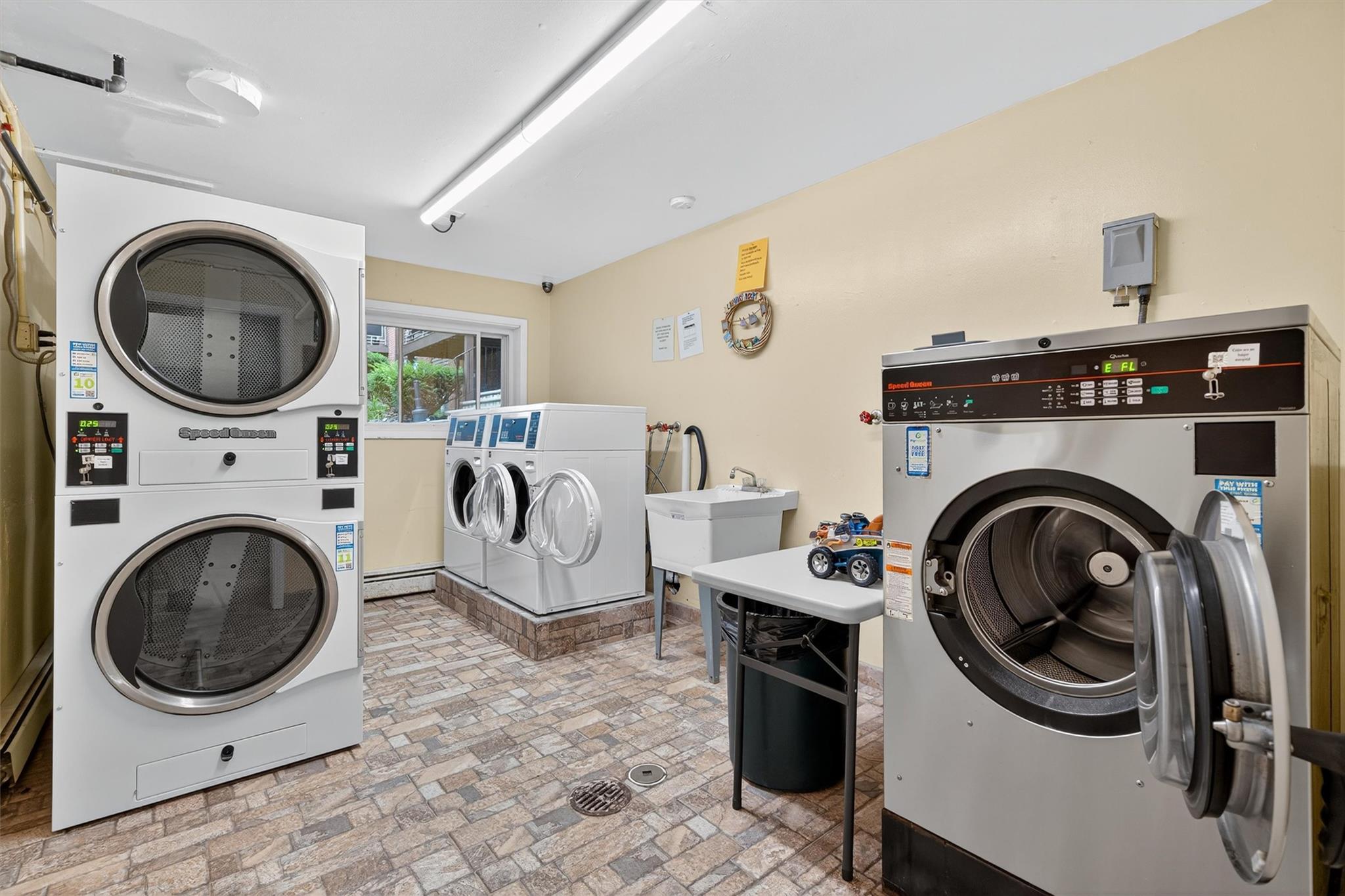 40 Tanager Road Unit: 4002