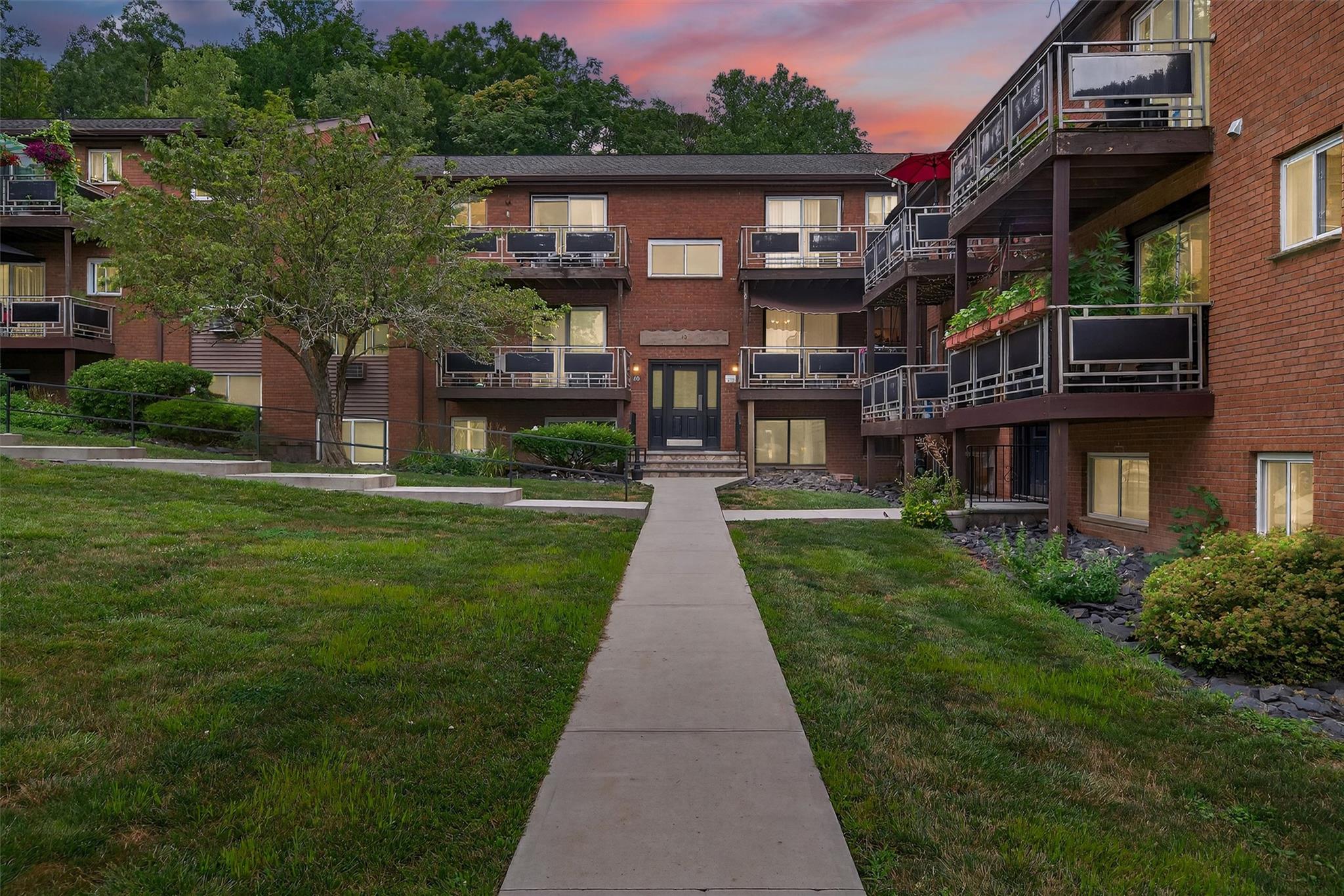 40 Tanager Road Unit: 4002
