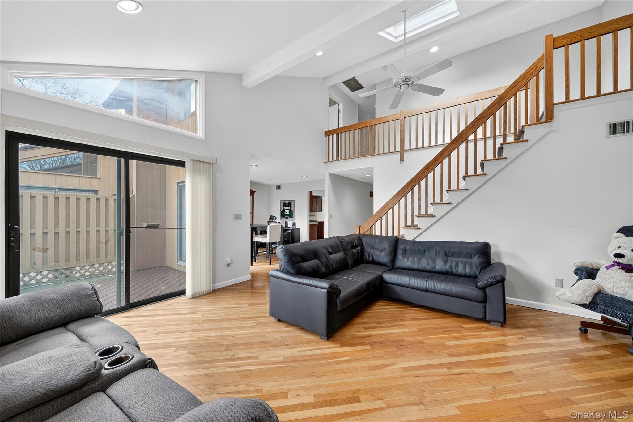 200 California Road Unit: 9