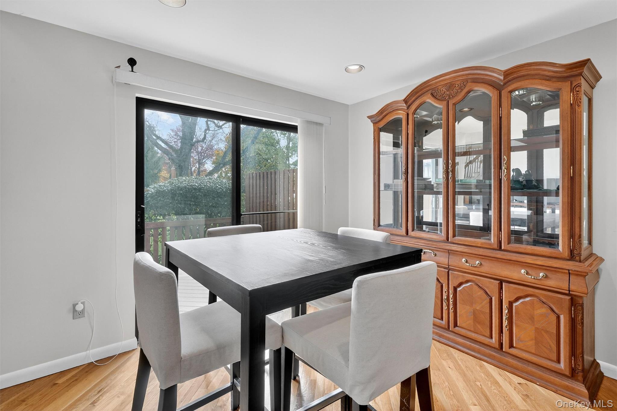 200 California Road Unit: 9