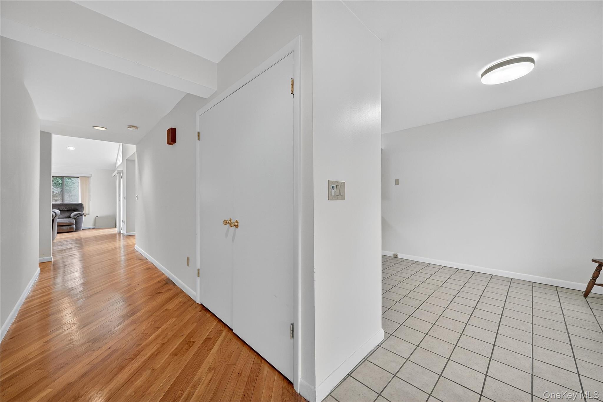 200 California Road Unit: 9