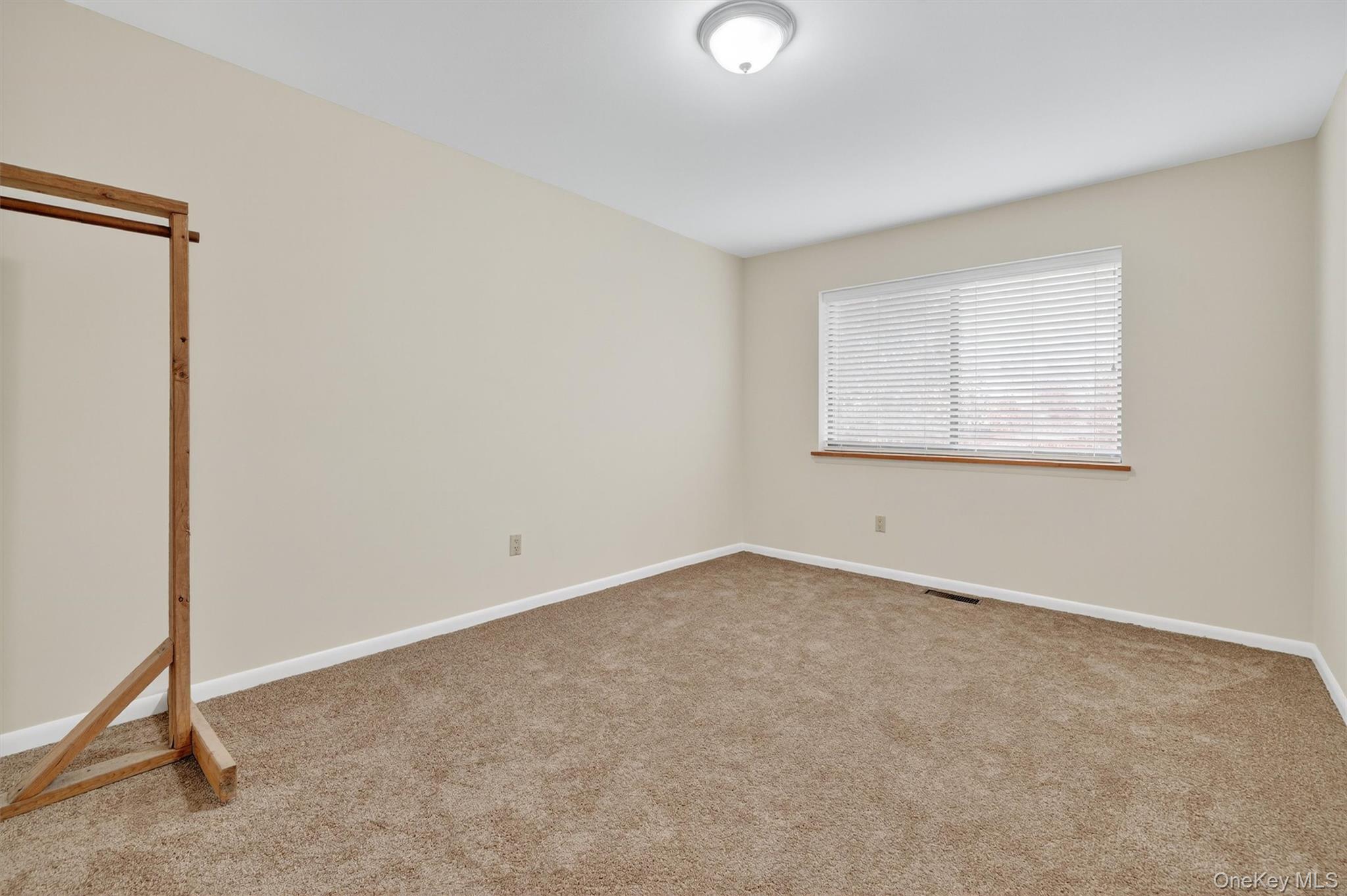 200 California Road Unit: 9