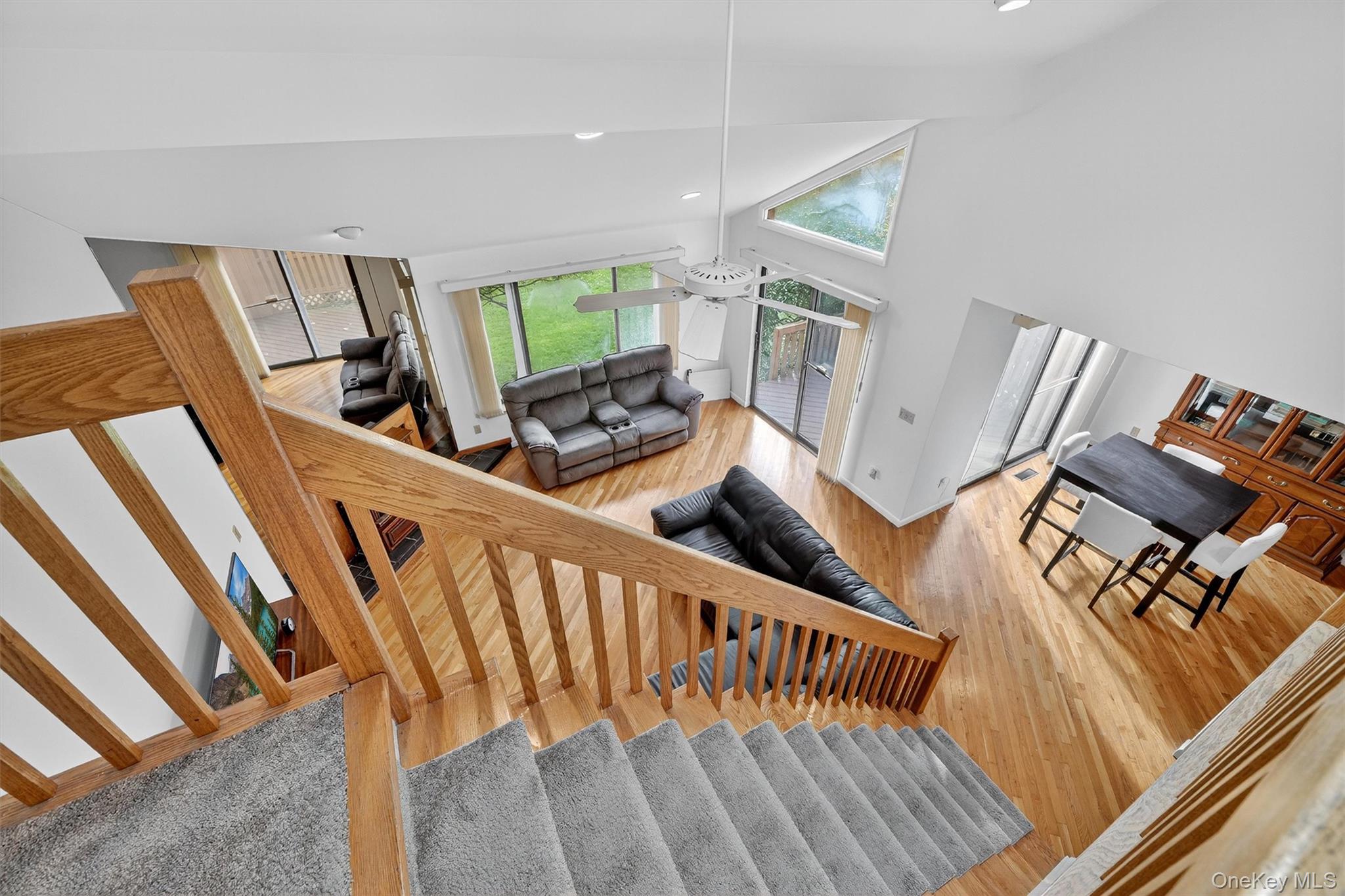 200 California Road Unit: 9