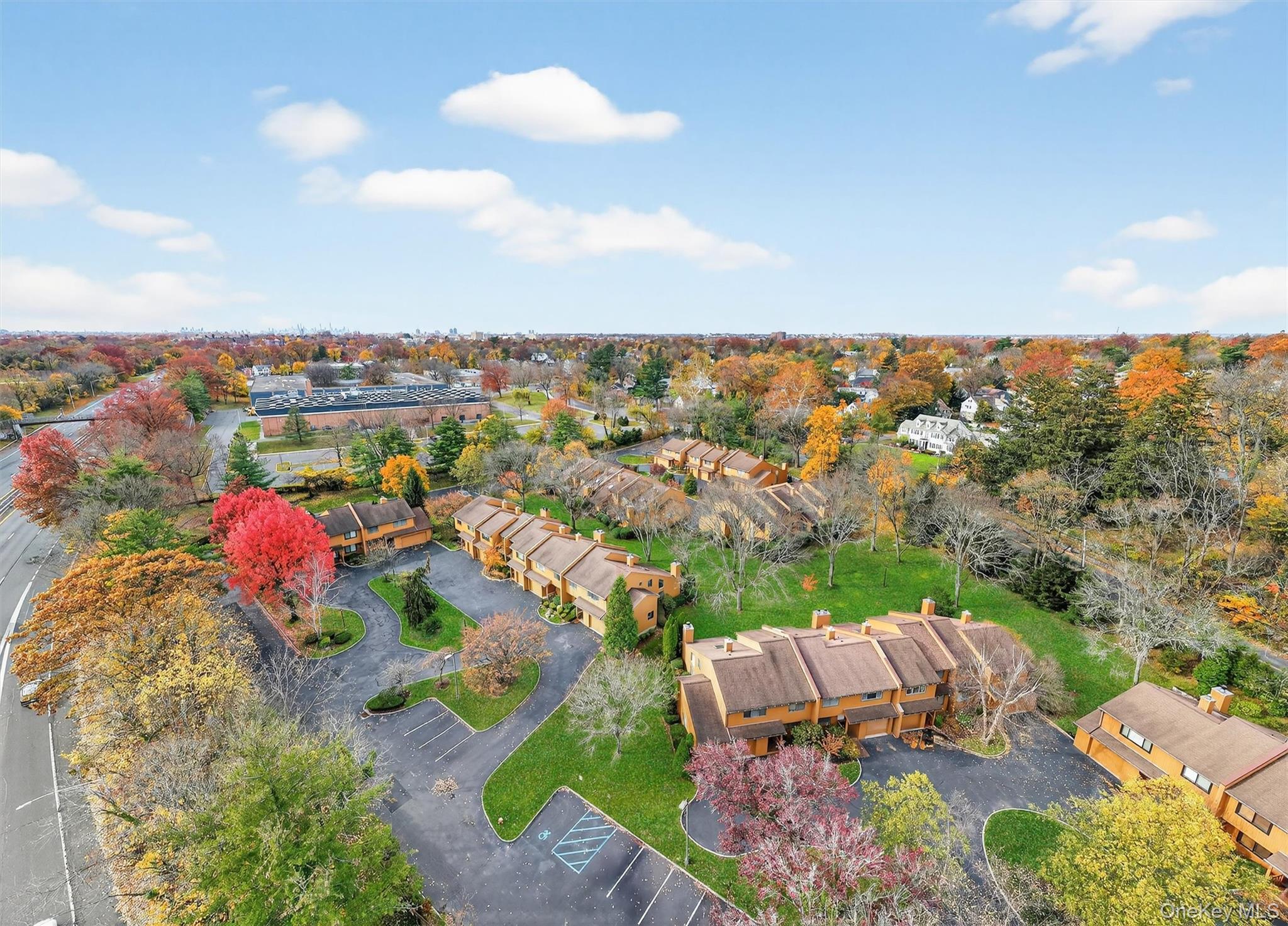 200 California Road Unit: 9