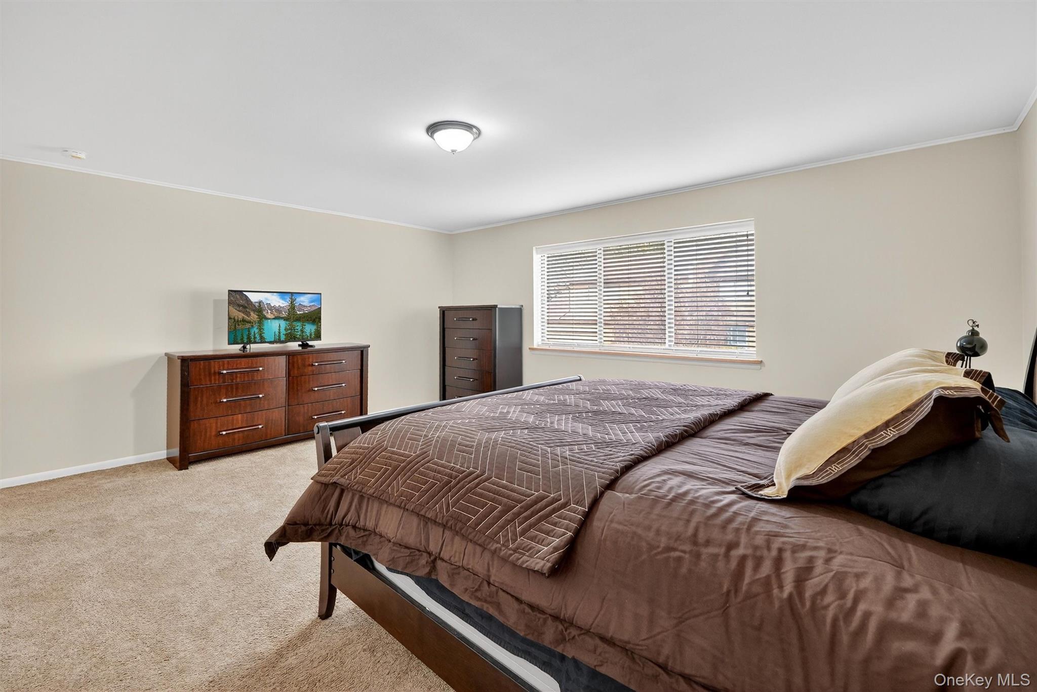 200 California Road Unit: 9