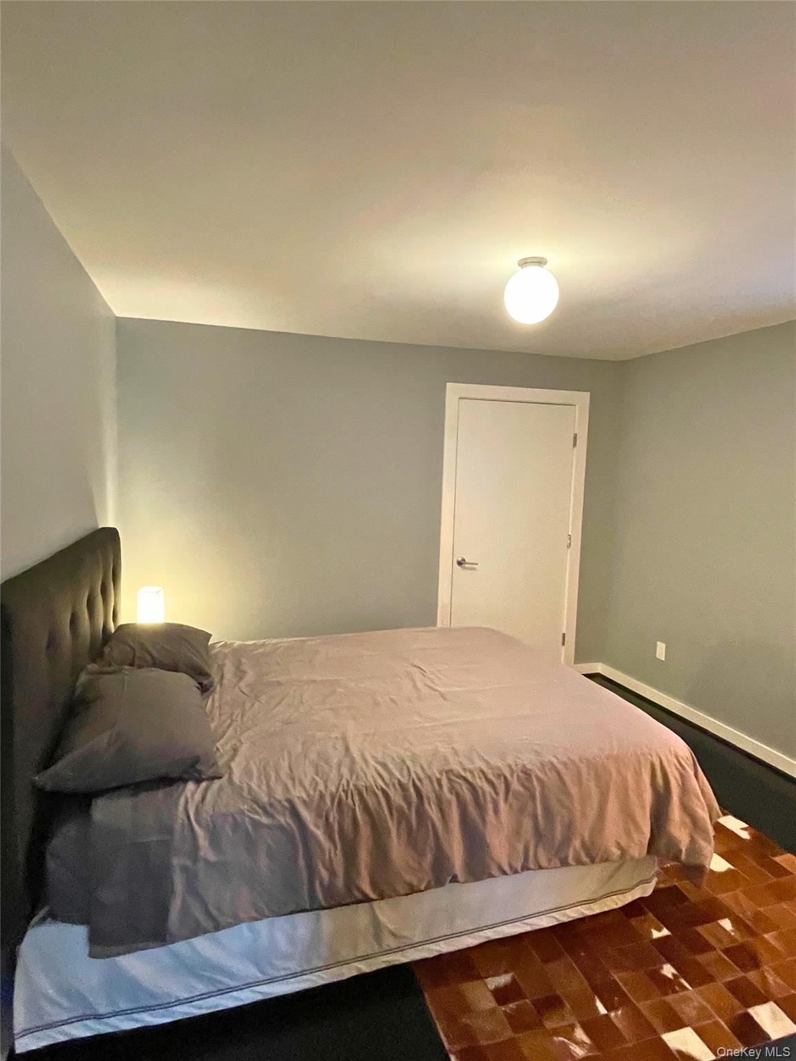 44 Main Unit: FL 2 - Front