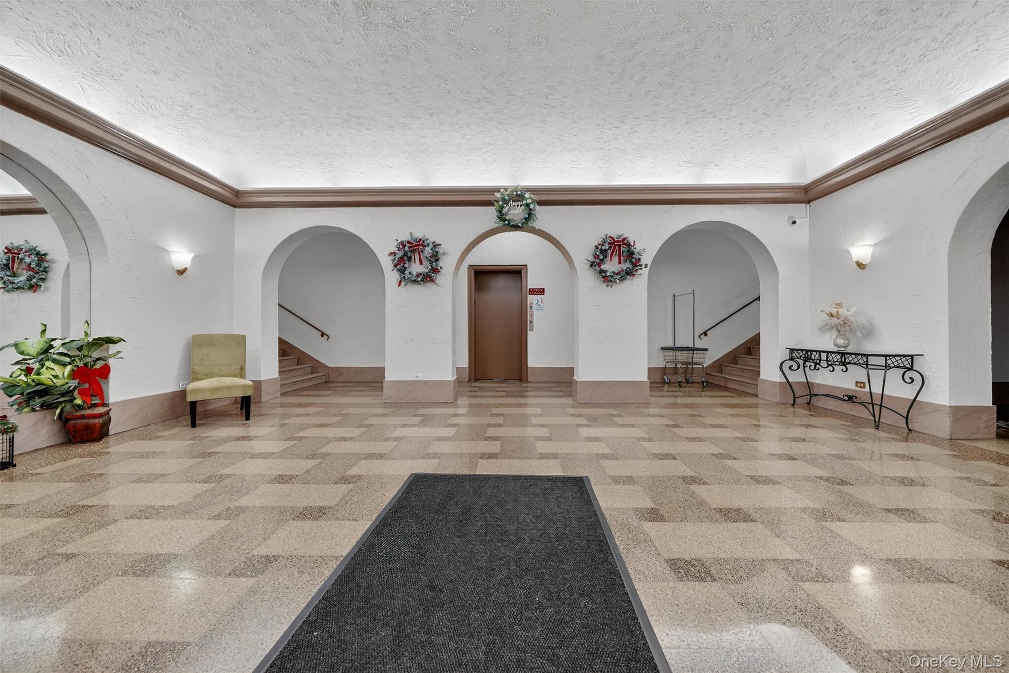 475 Bronx River Road Unit: 2D