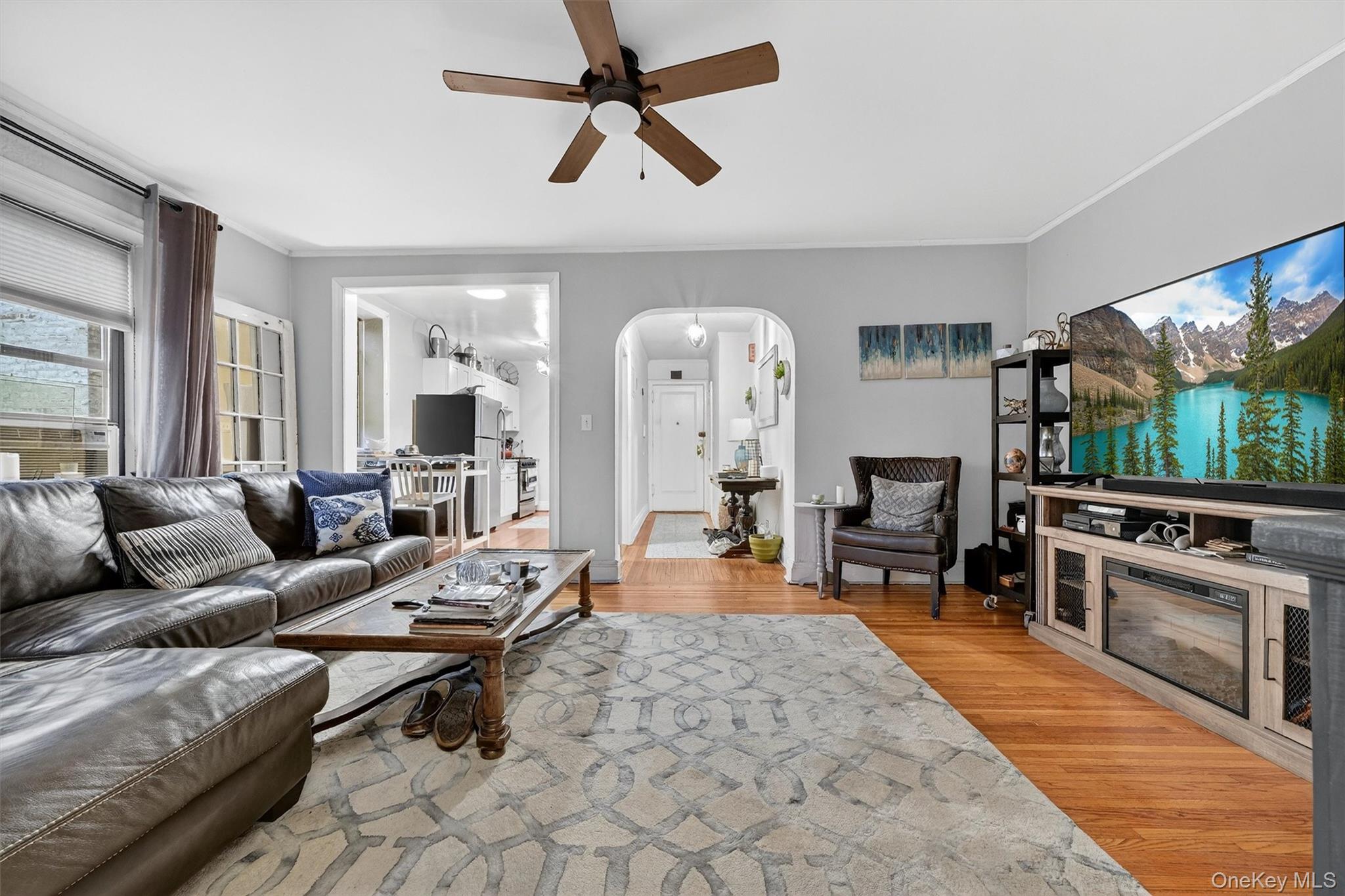 475 Bronx River Road Unit: 2D