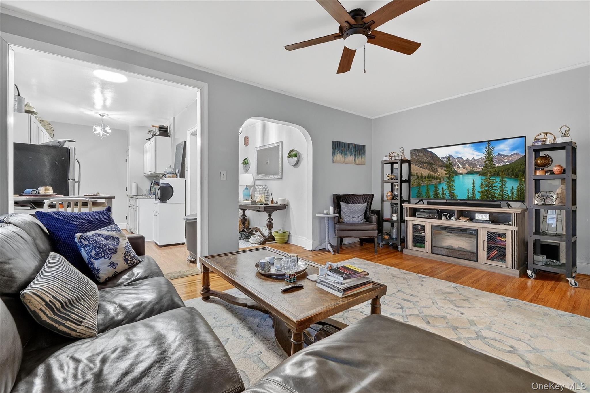 475 Bronx River Road Unit: 2D