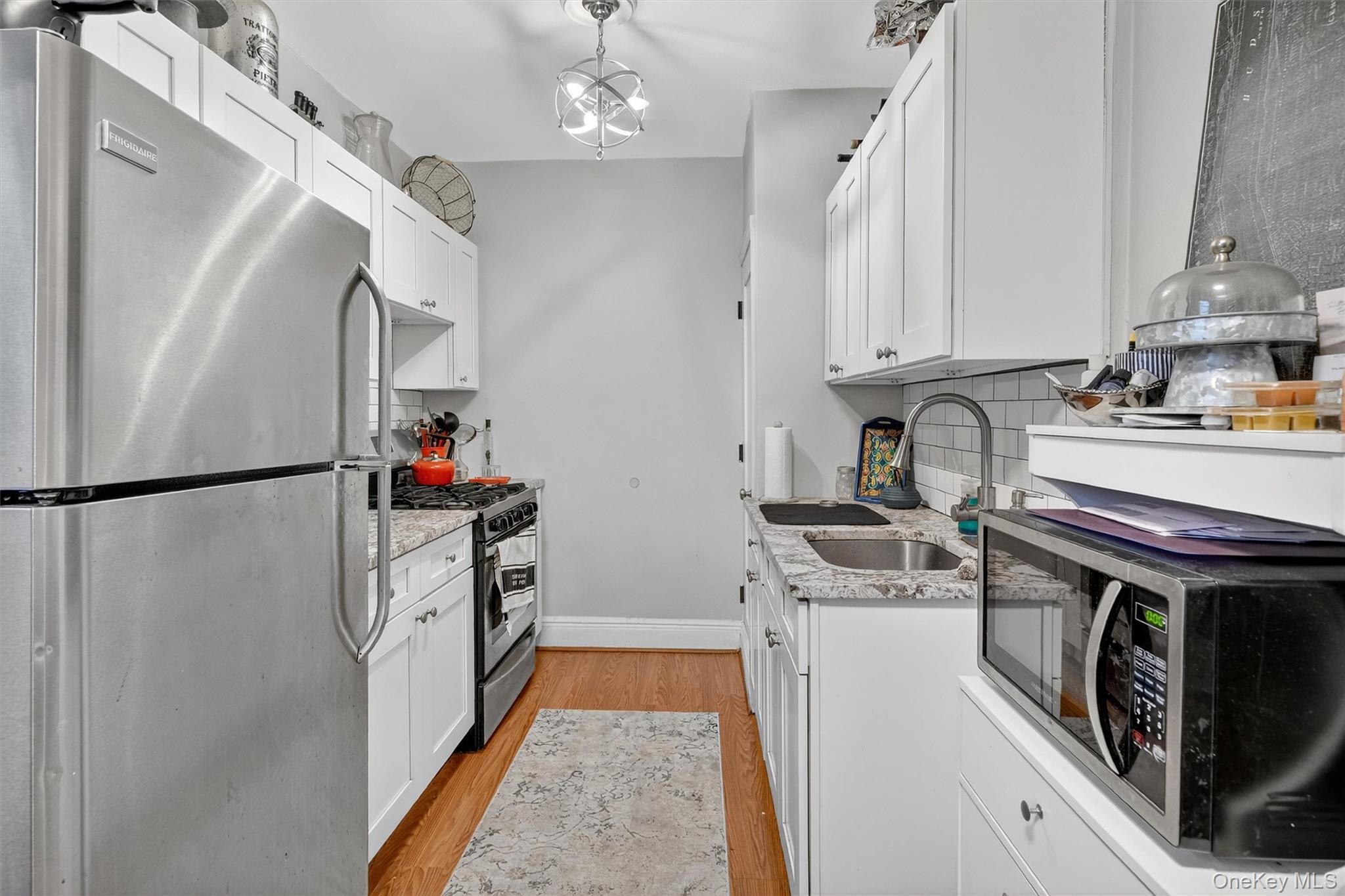 475 Bronx River Road Unit: 2D