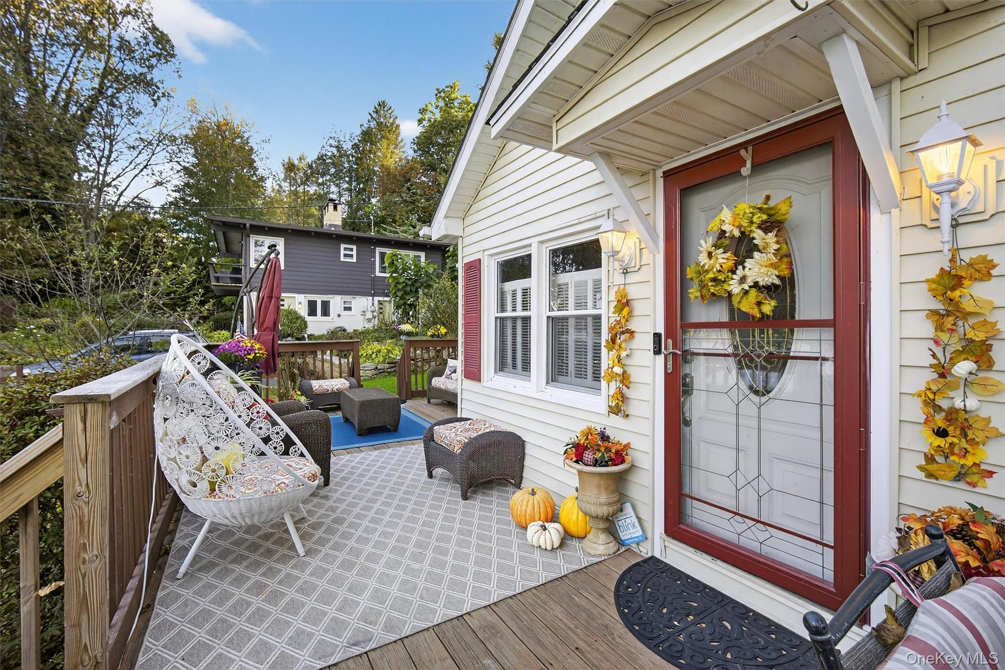 97 W Lakeshore Drive