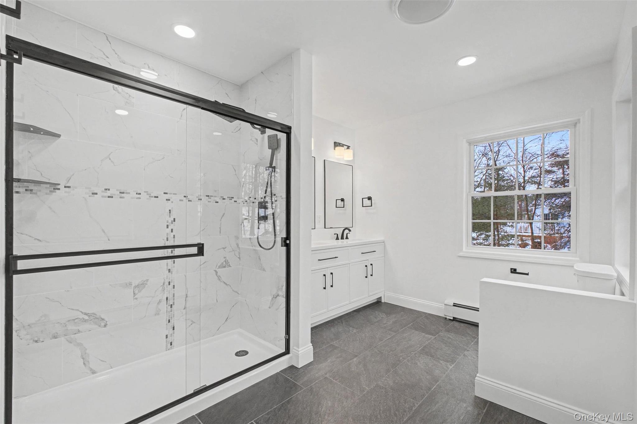 16 Cold Spring Road