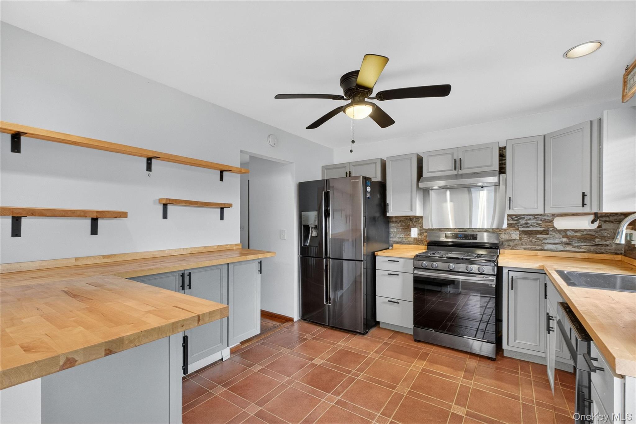 141 Dogwood Road