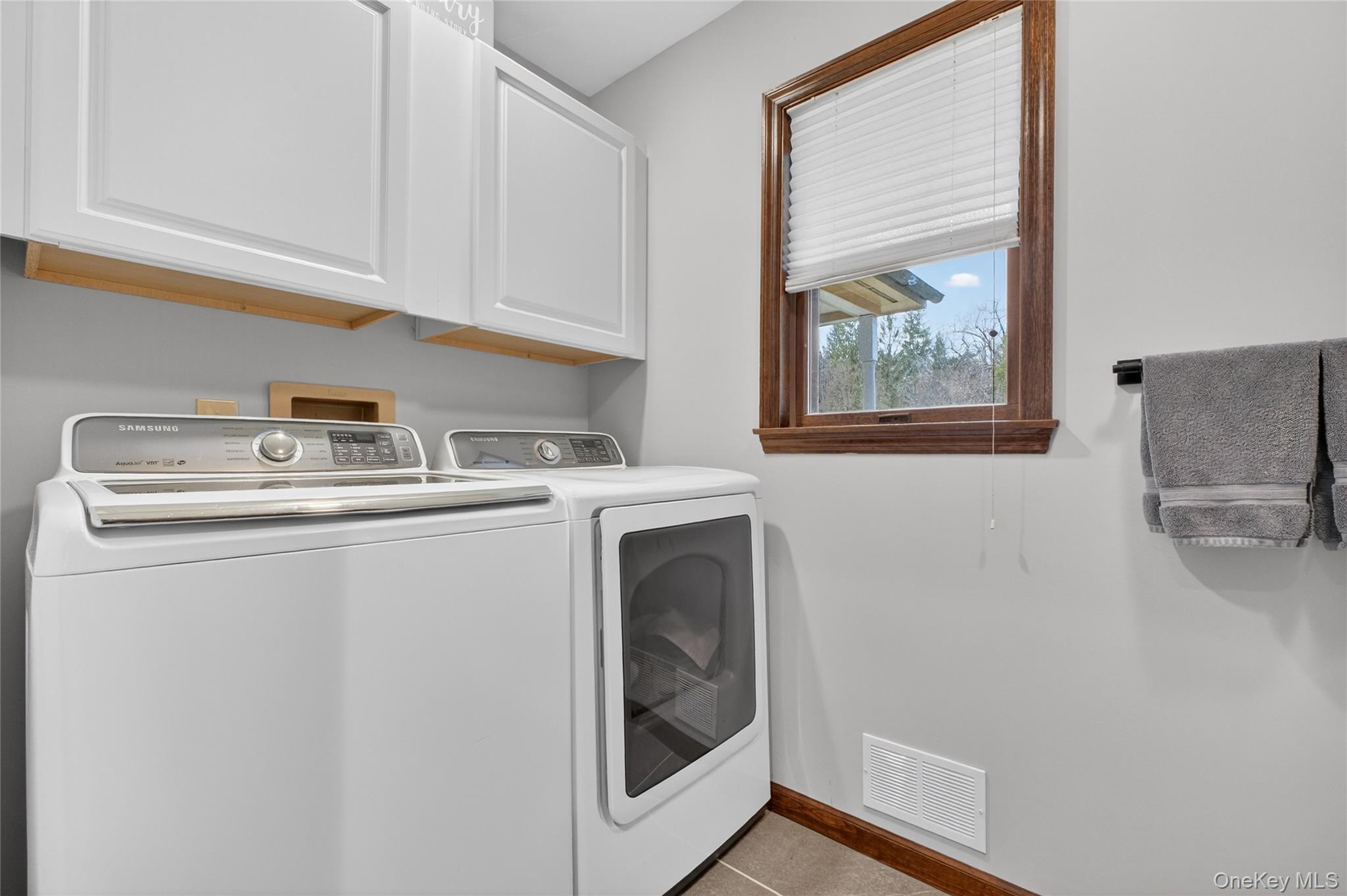 256 Overlook Road