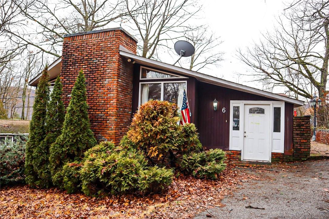 6 Rivercrest Road