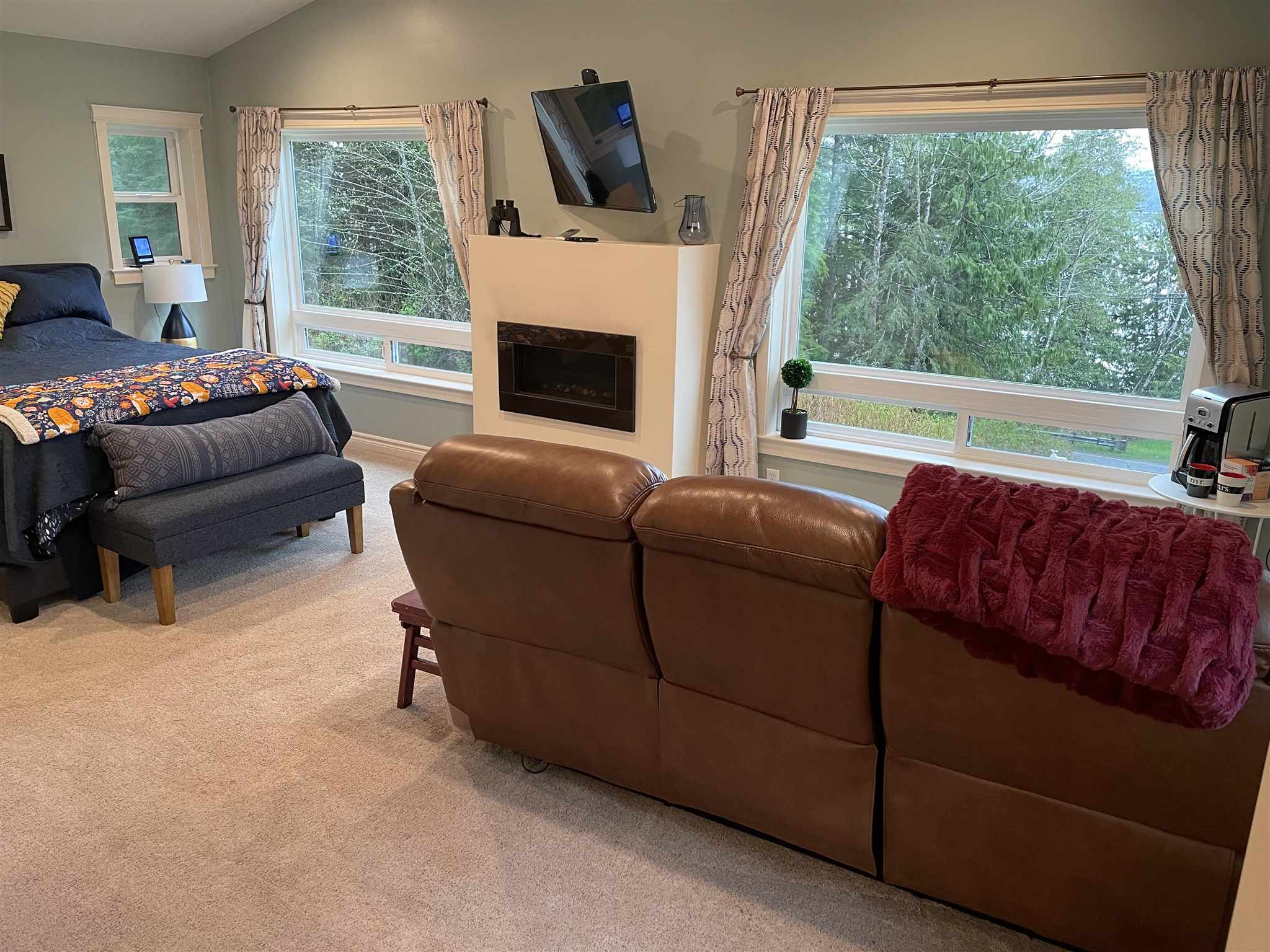 7249 South Tongass Highway