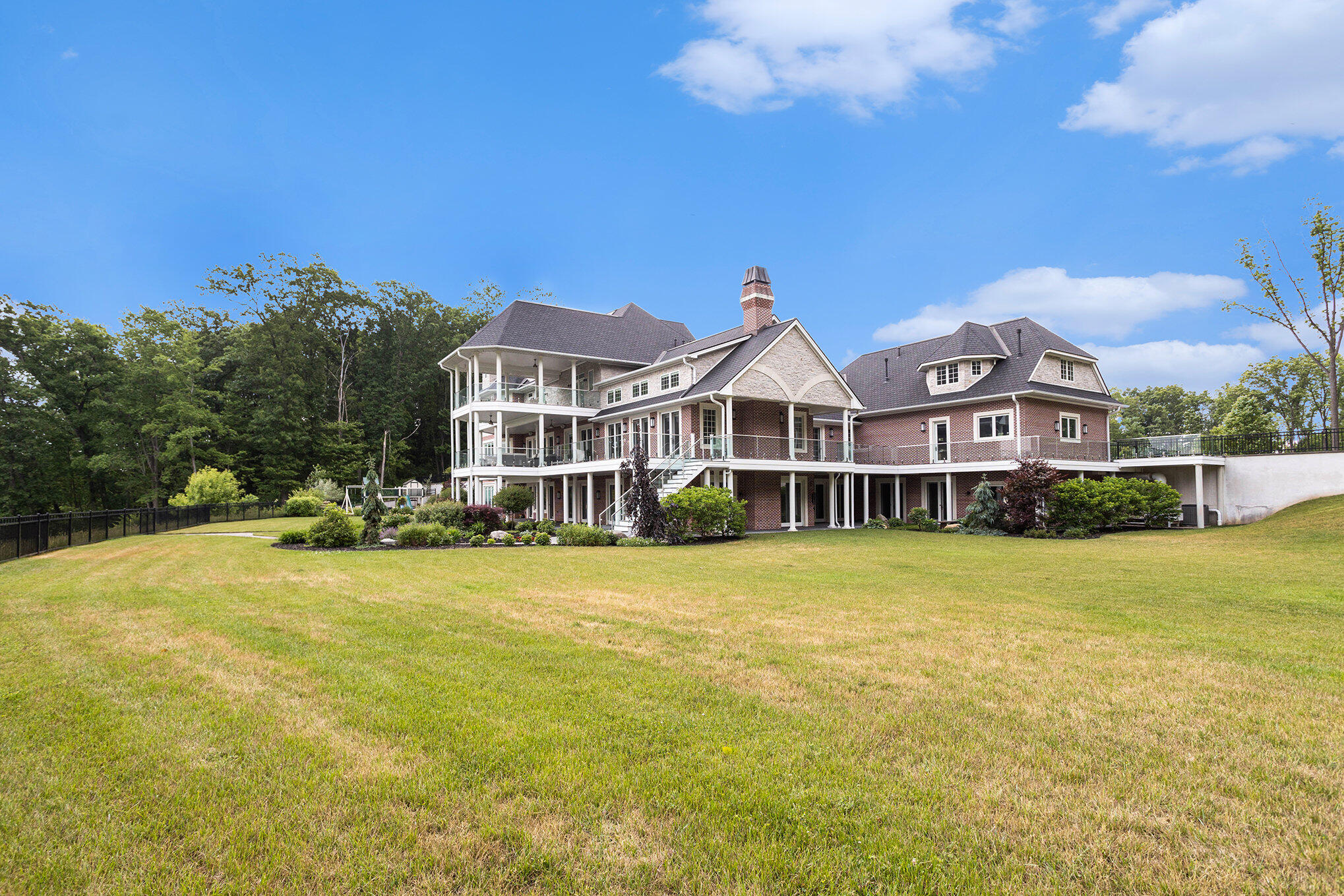 22072 Pine Lake Rd Road