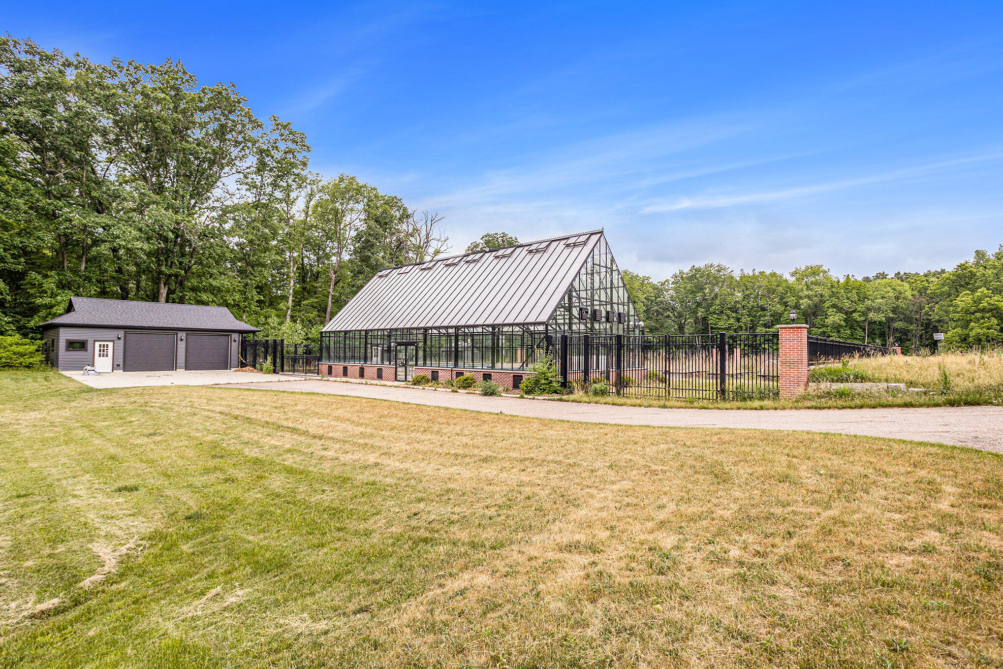 22072 Pine Lake Rd Road
