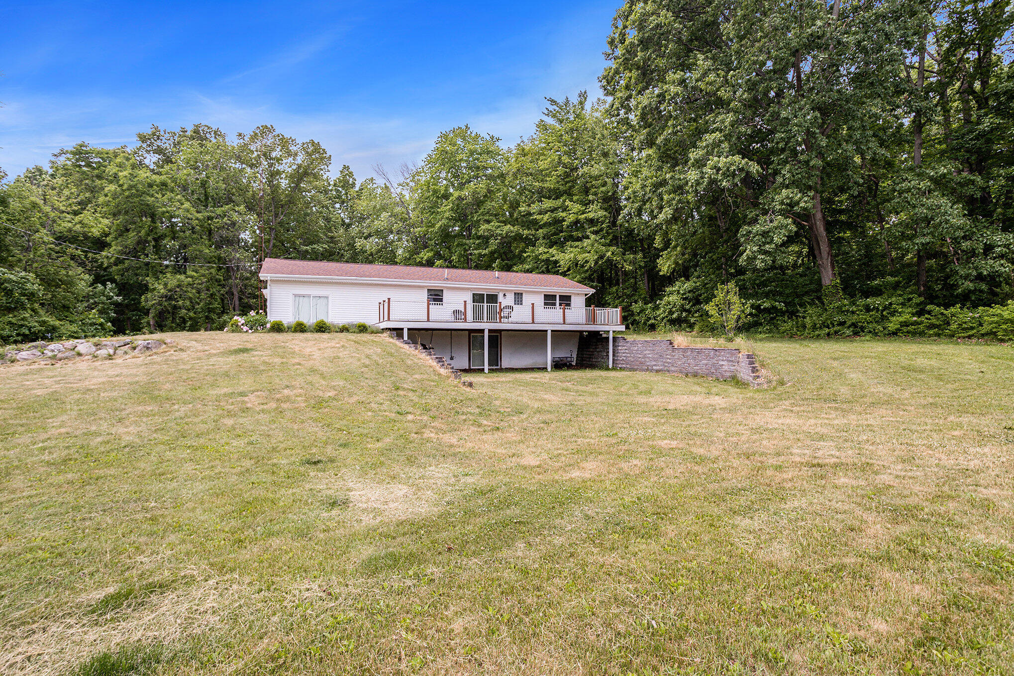 22072 Pine Lake Rd Road