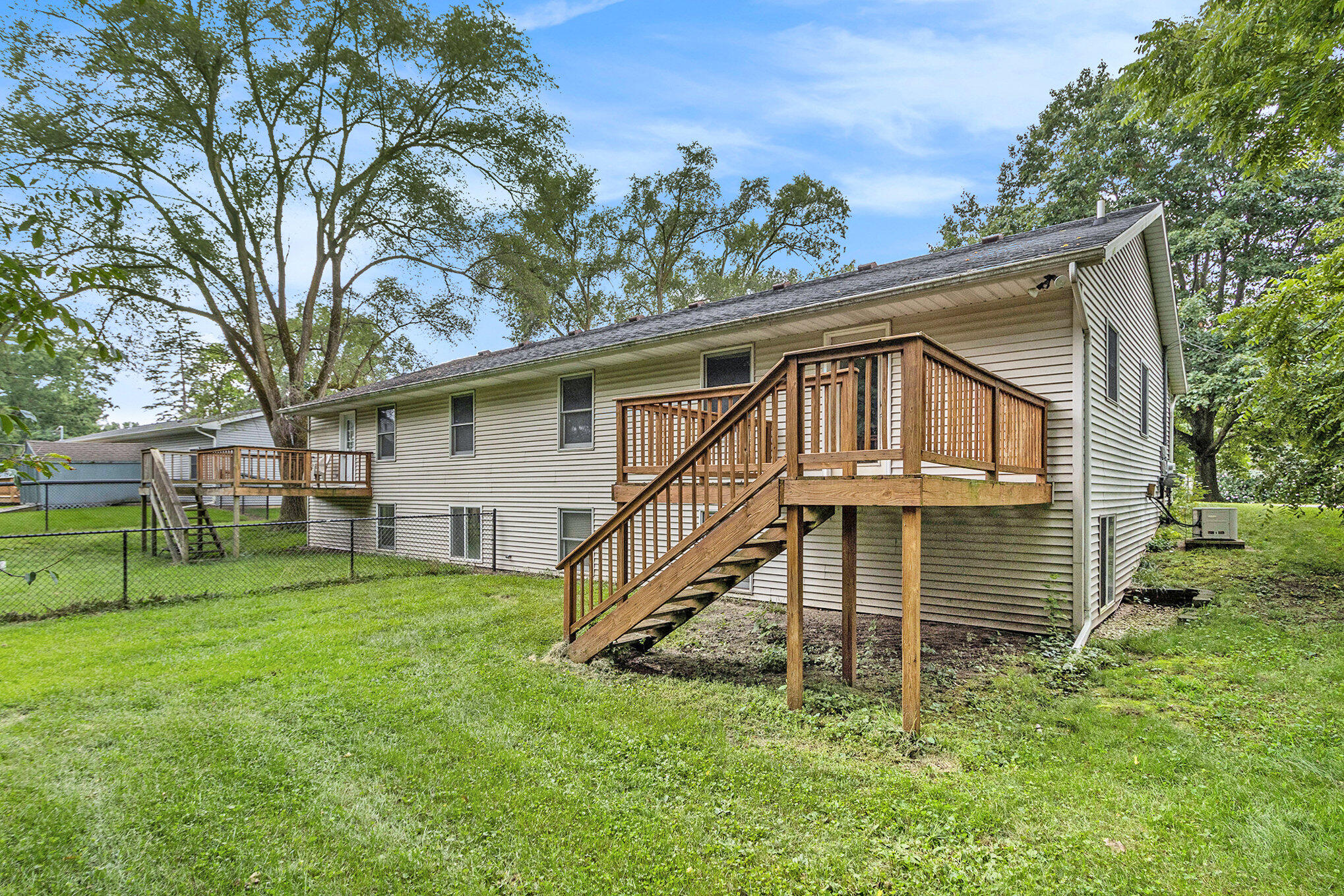 10141 Portage Road