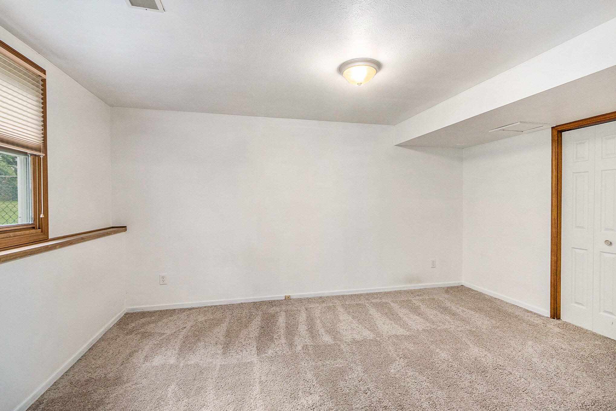 10141 Portage Road