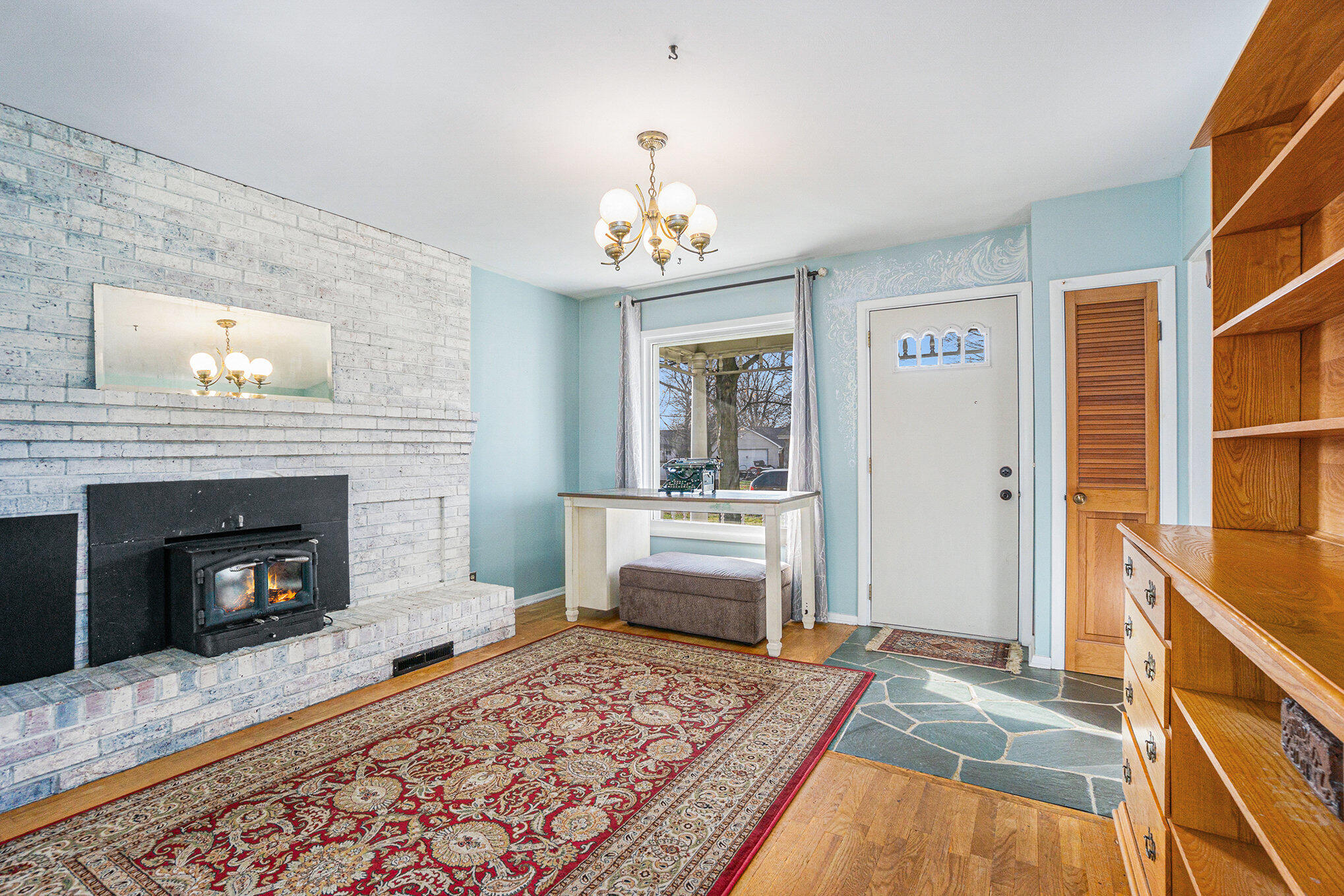 122 N Church Street