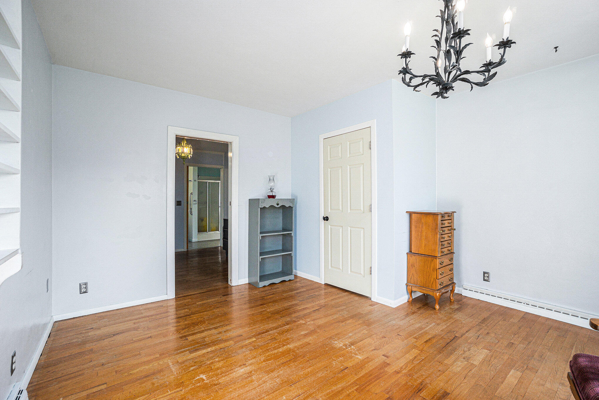 122 N Church Street