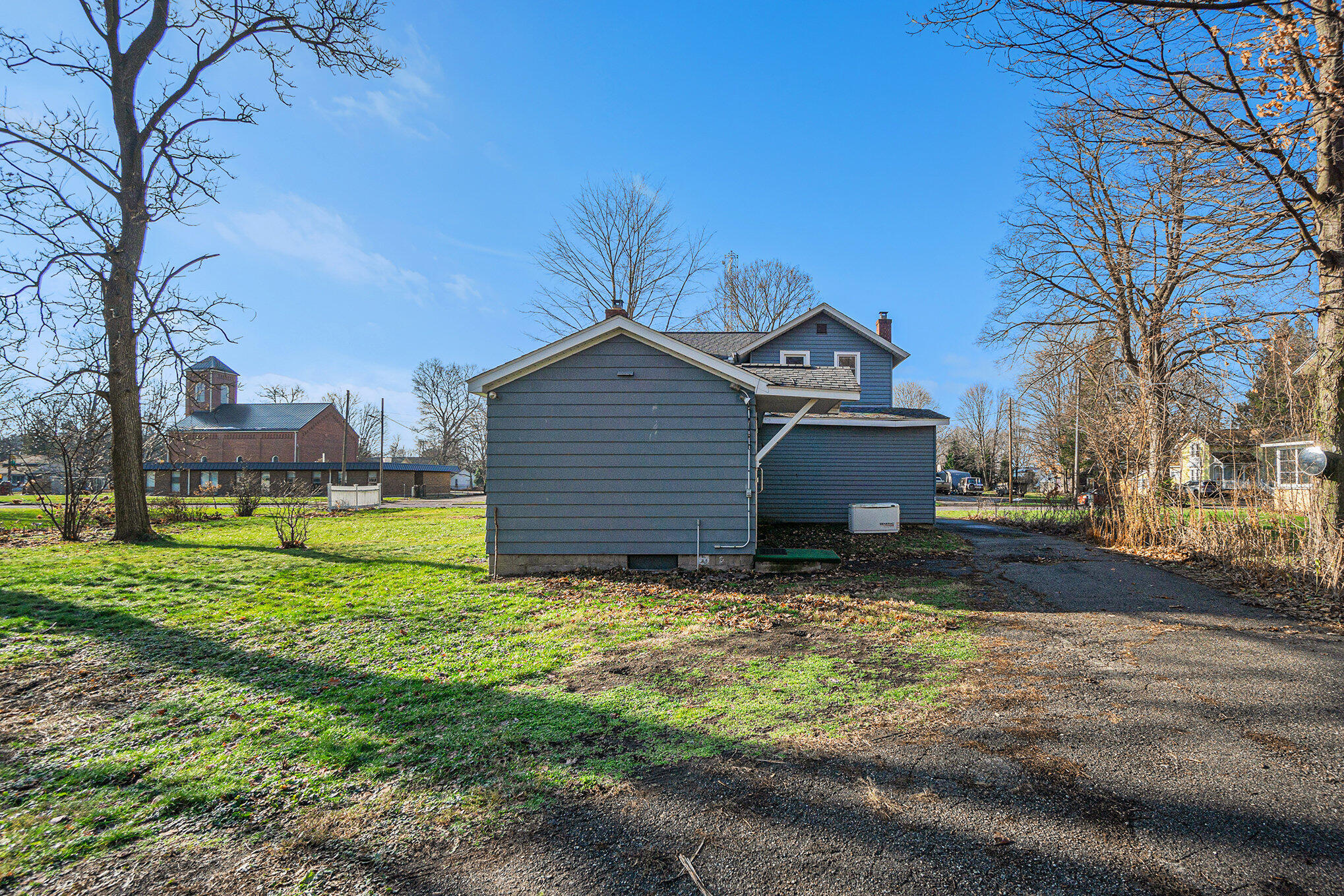 122 N Church Street