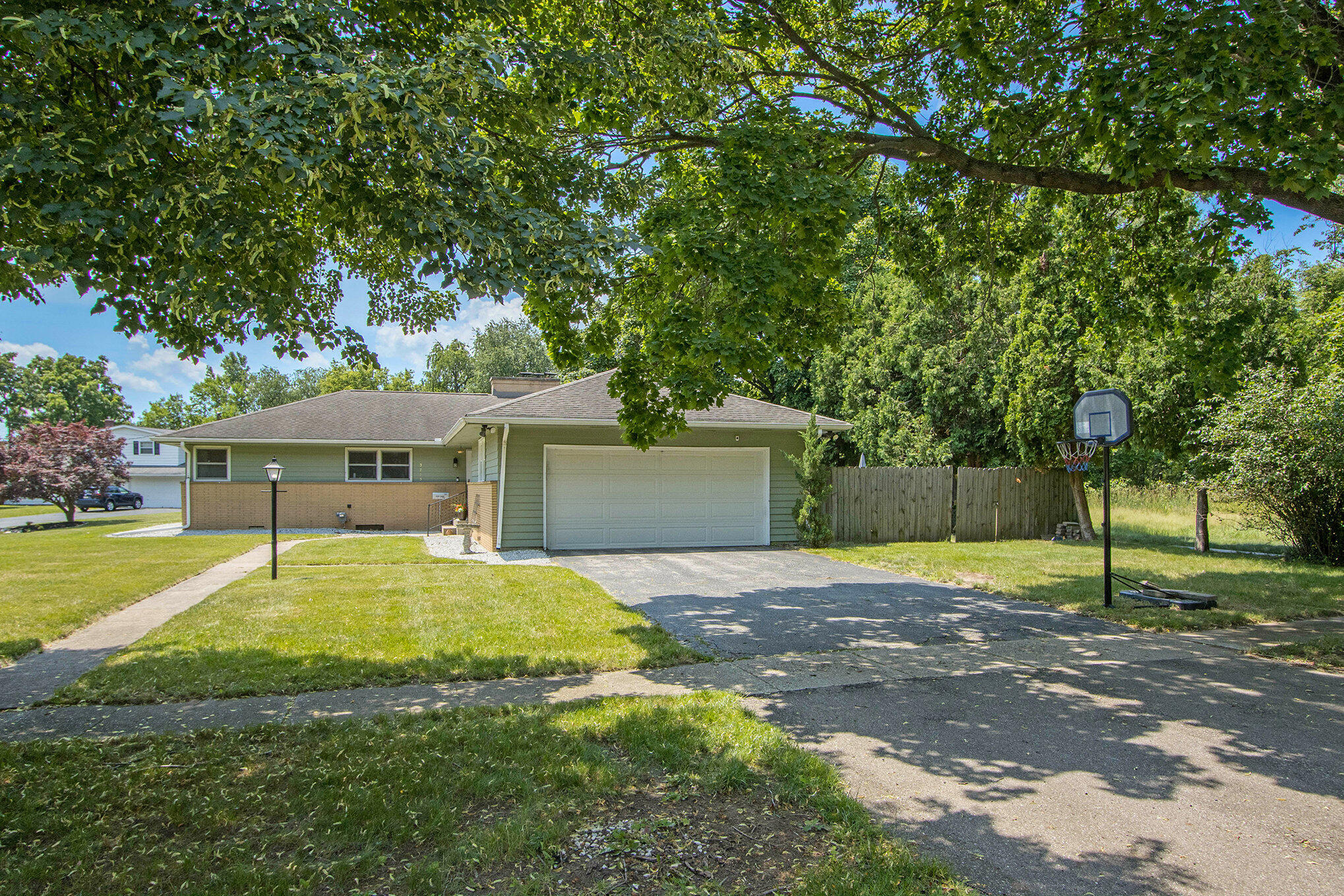 3715 Lancaster Drive