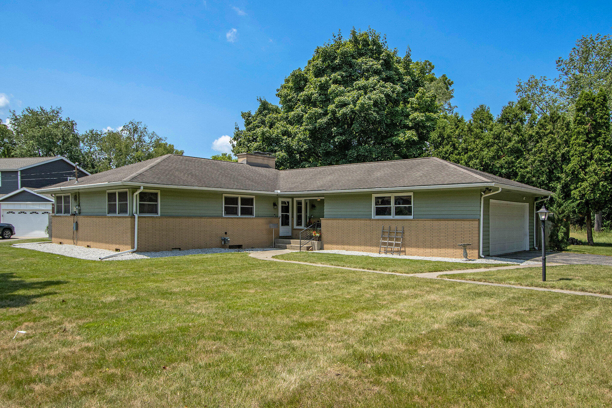 3715 Lancaster Drive