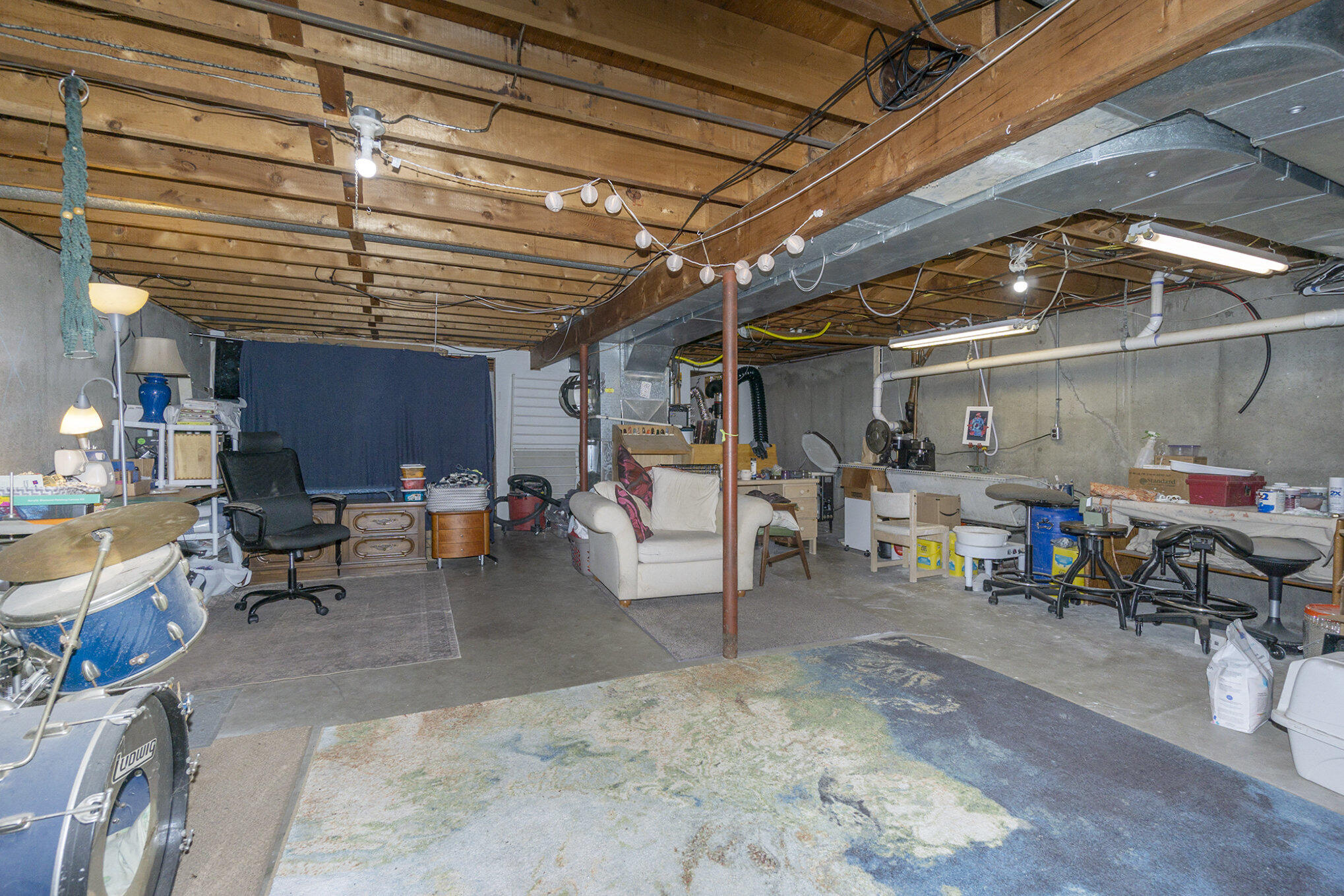 1081 Sir Knight Road