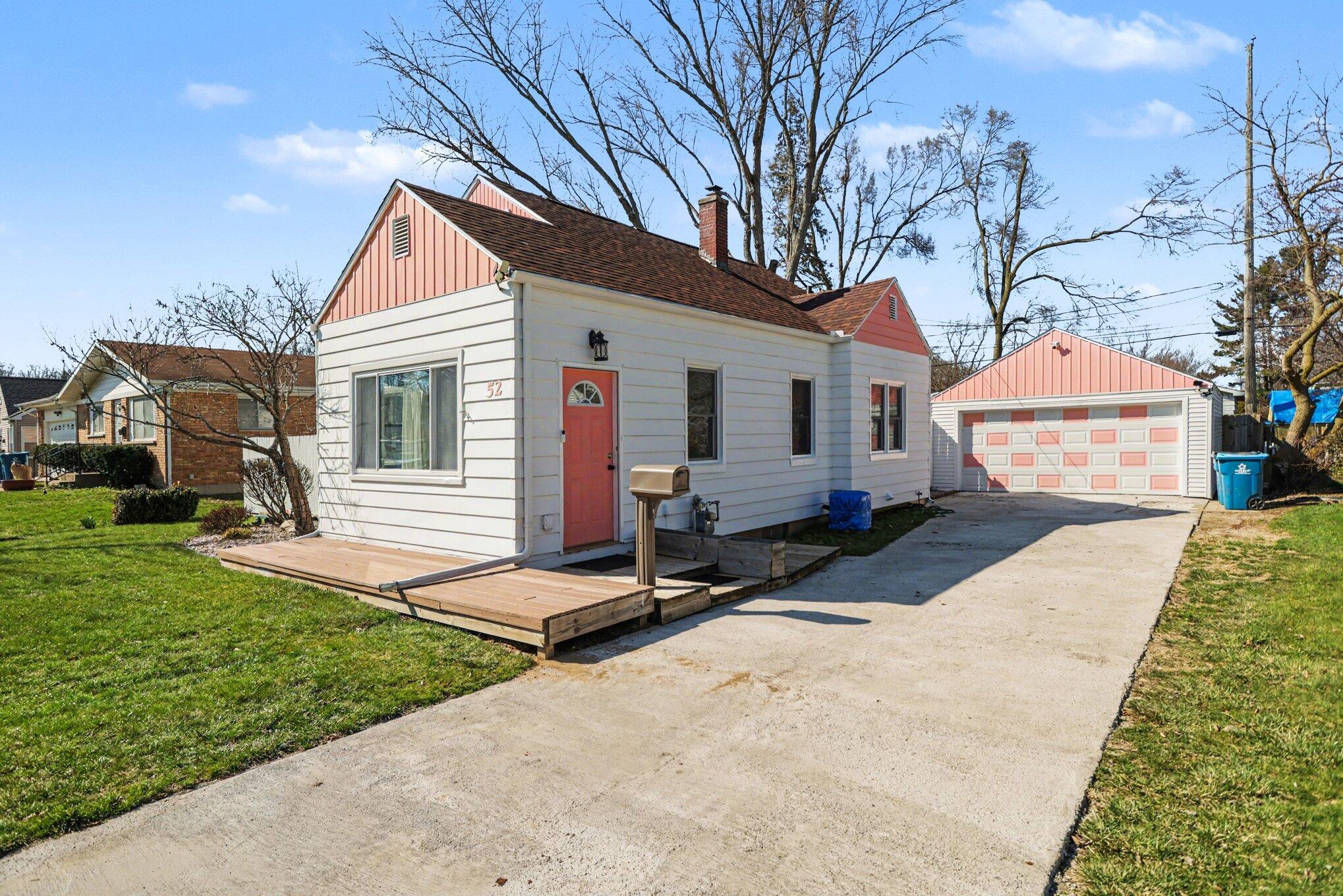 52 Stuart Boulevard