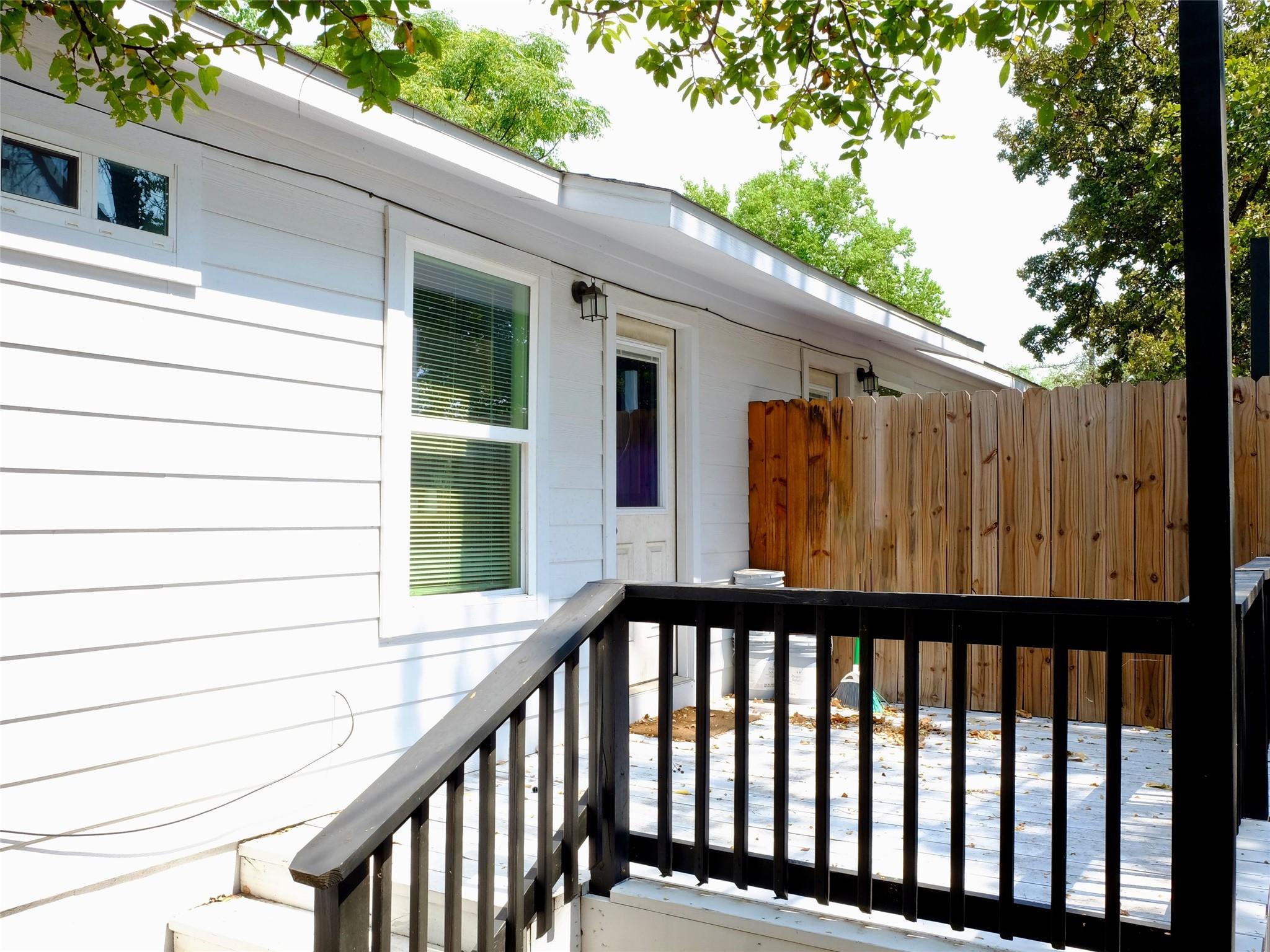 1401 Marcus PL # B, Austin Unit: B