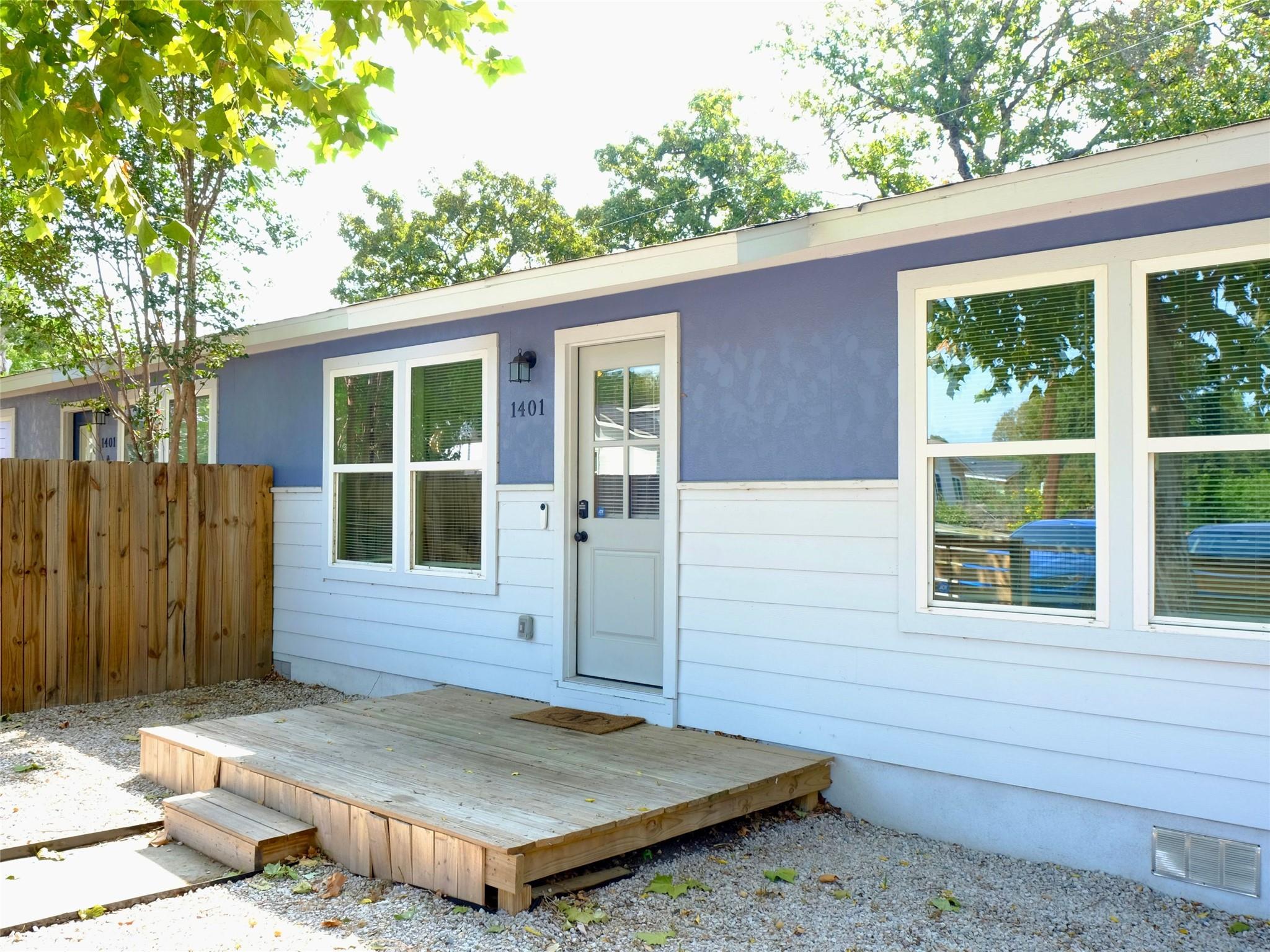 1401 Marcus PL # B, Austin Unit: B