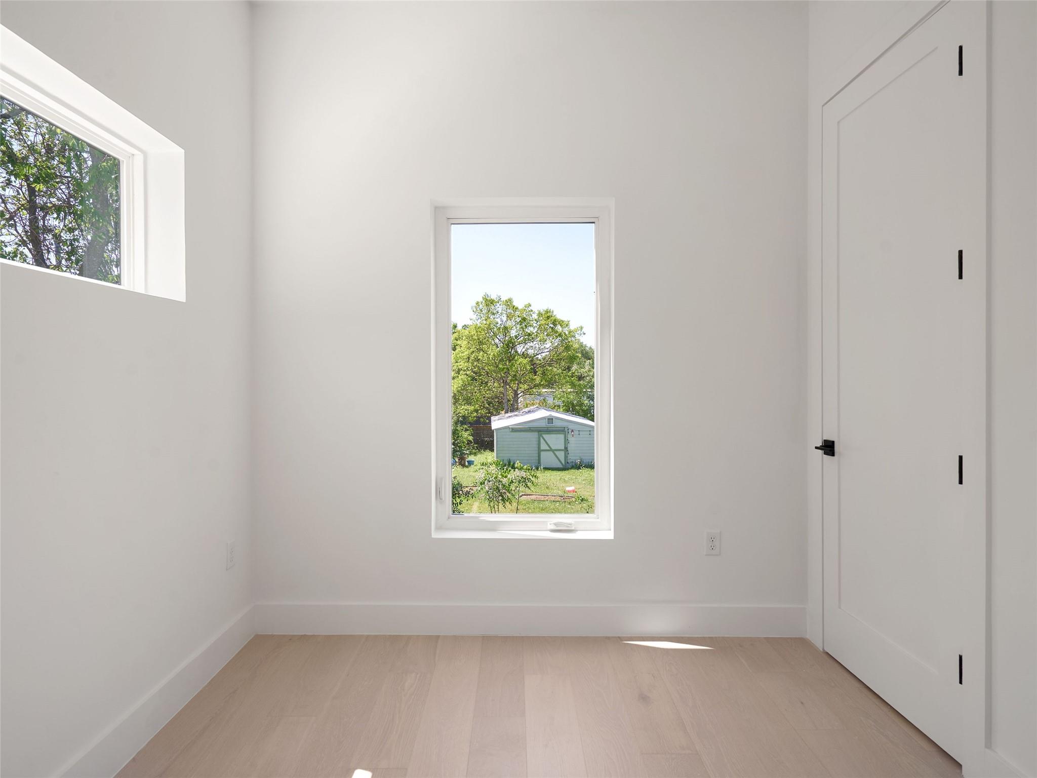 2609 Davis LN # 2, Austin Unit: 2