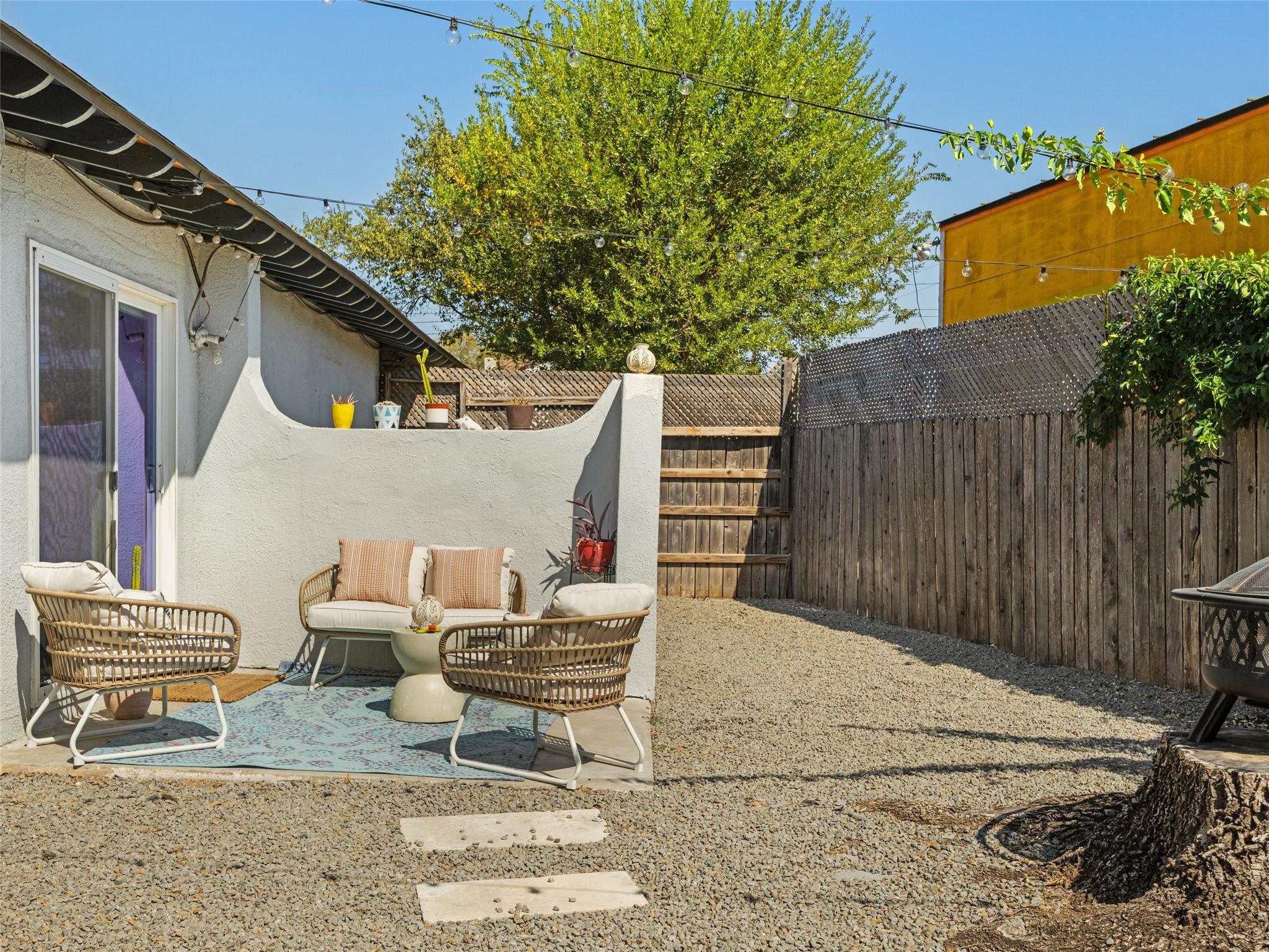 1307 E Saint Johns Ave # B, Austin Unit: B