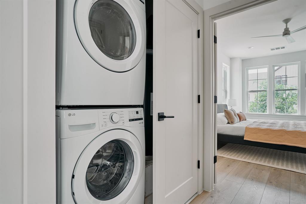 2209 Woodland Ave # 901