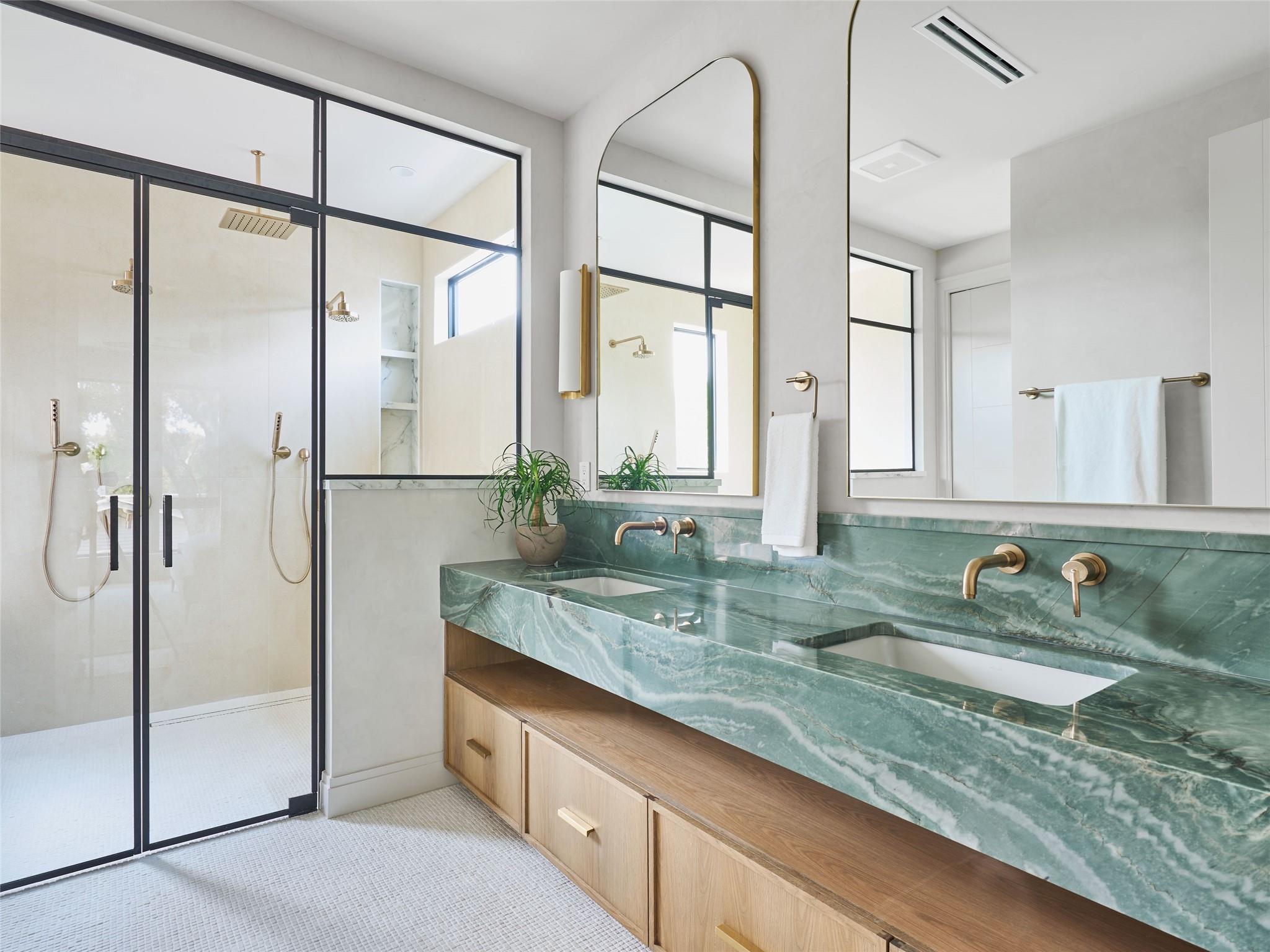 1602 Taylor Gaines ST