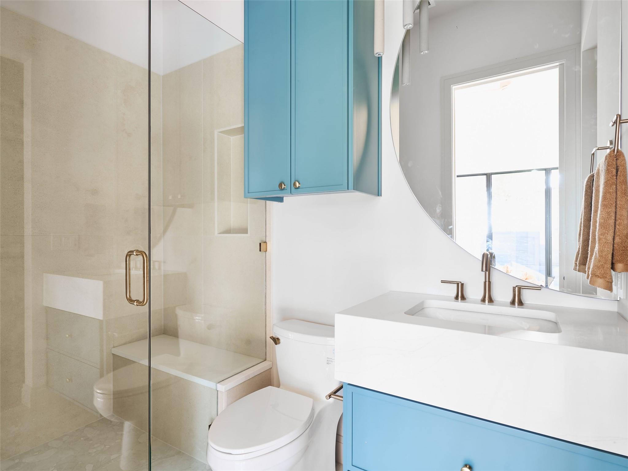 1602 Taylor Gaines ST