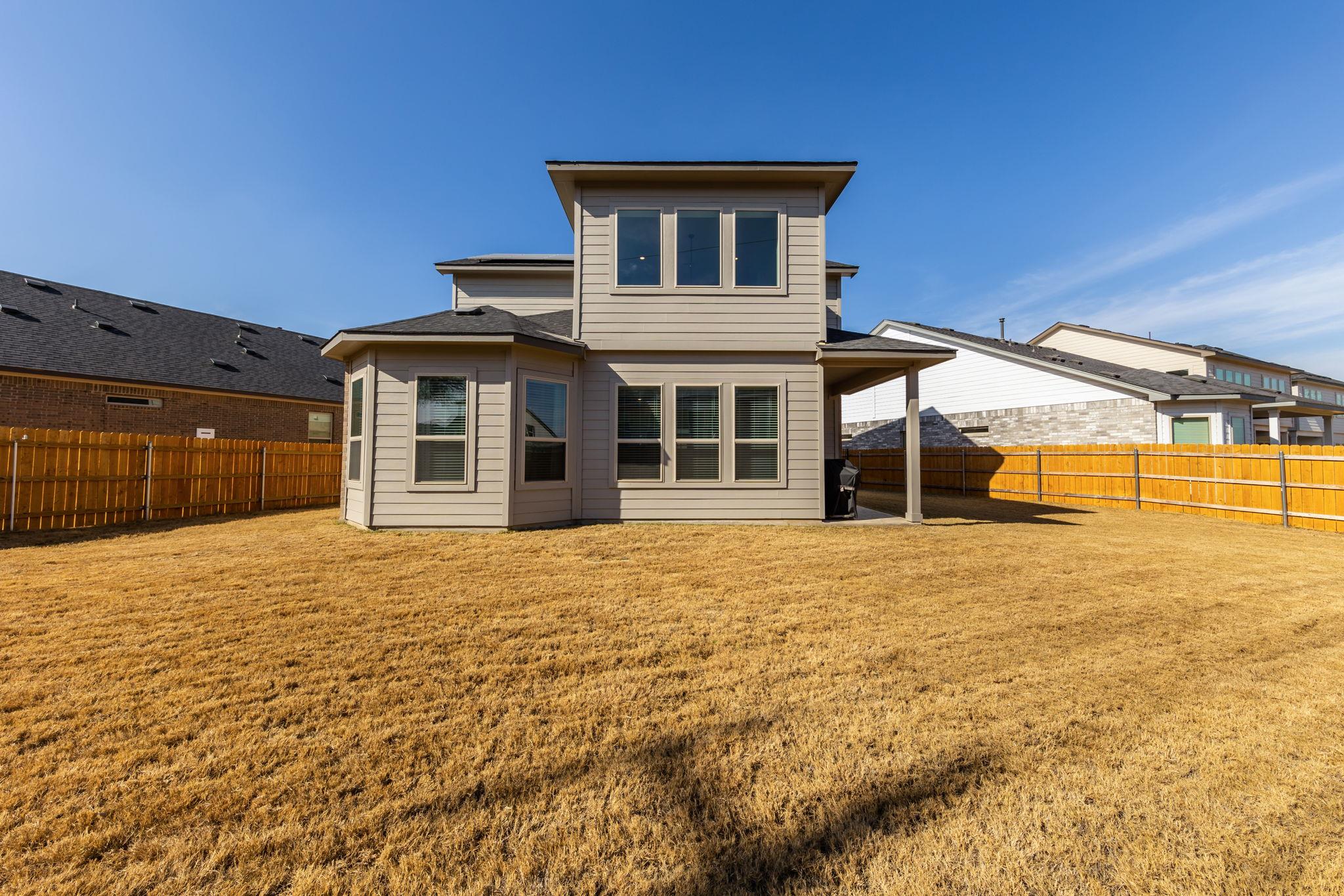2812 Sebring CIR