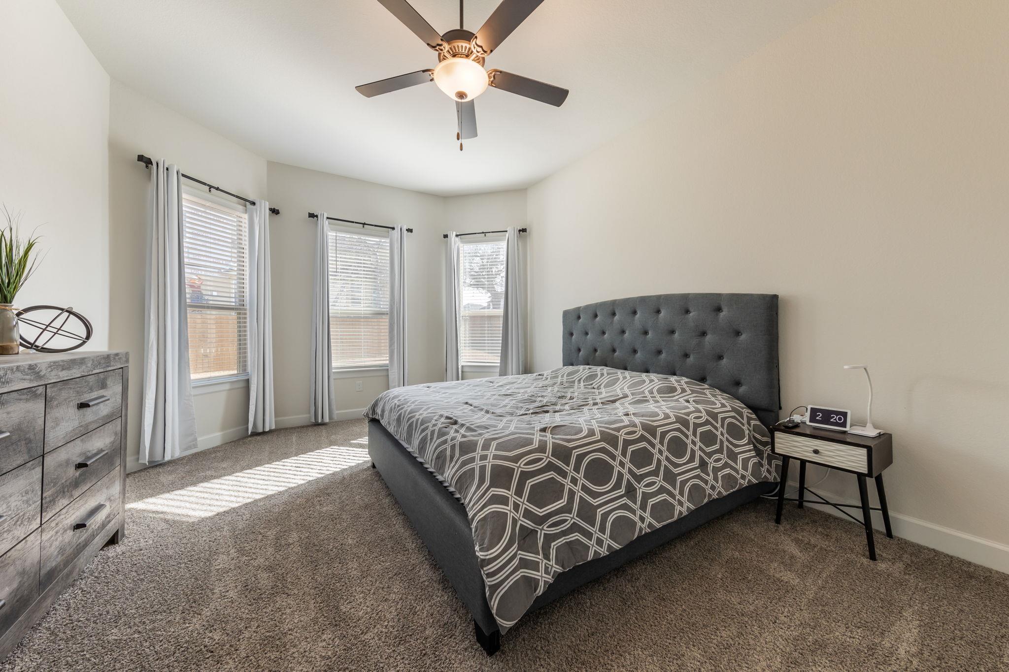 2812 Sebring CIR