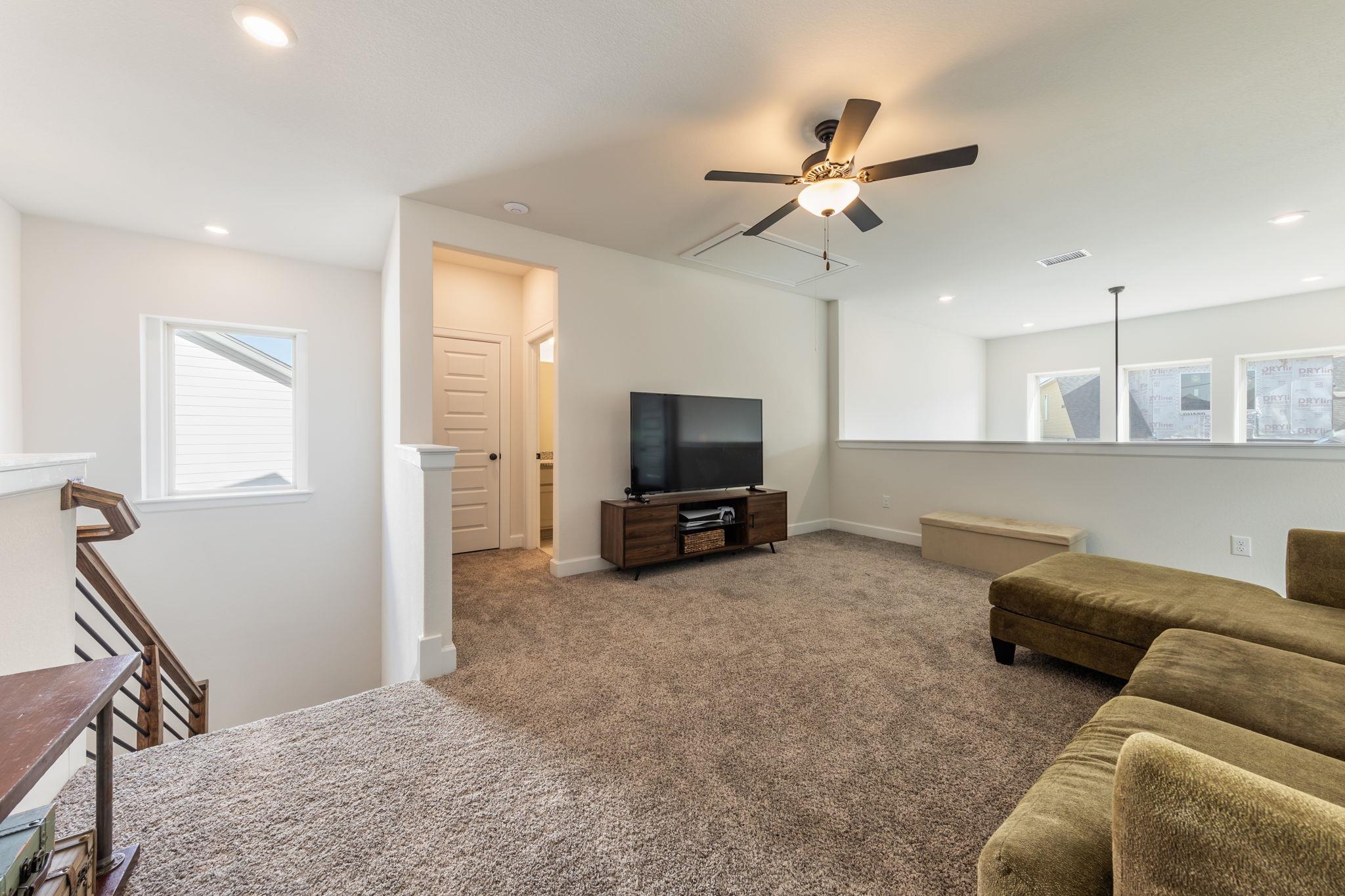 2812 Sebring CIR