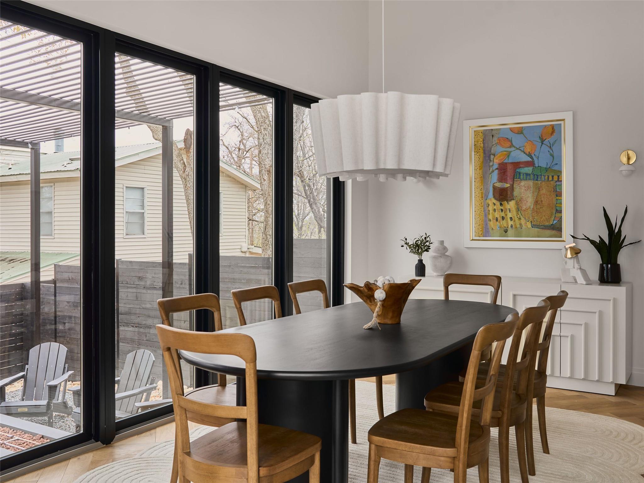 1604 Taylor Gaines ST