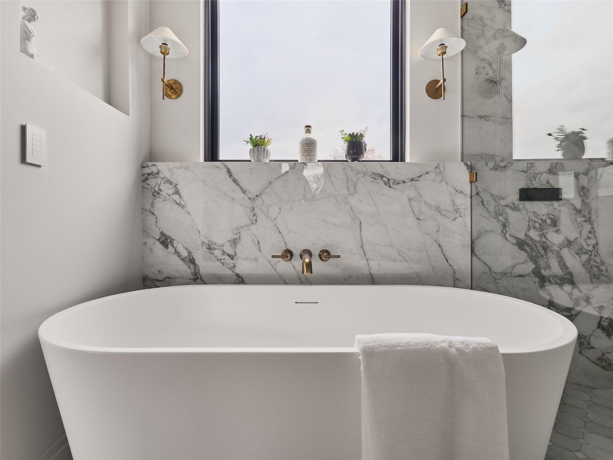 1604 Taylor Gaines ST