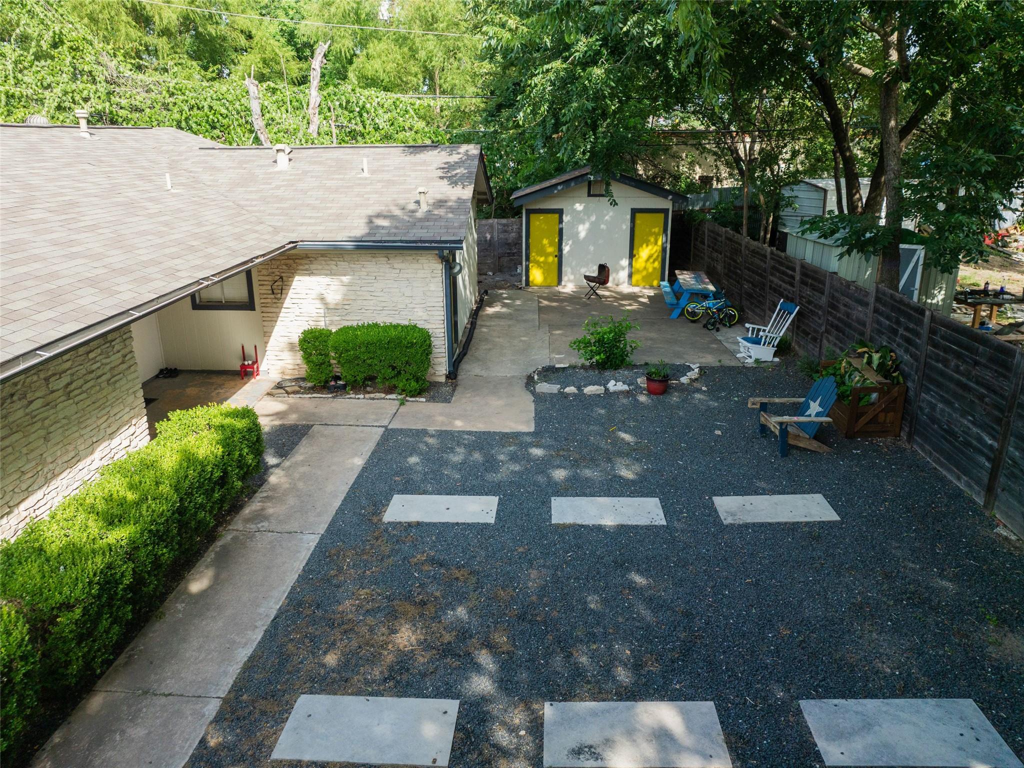6400 Brookside DR
